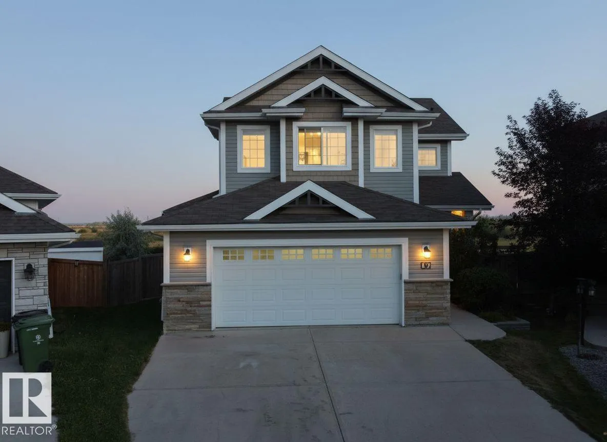 17 GARCIA Close