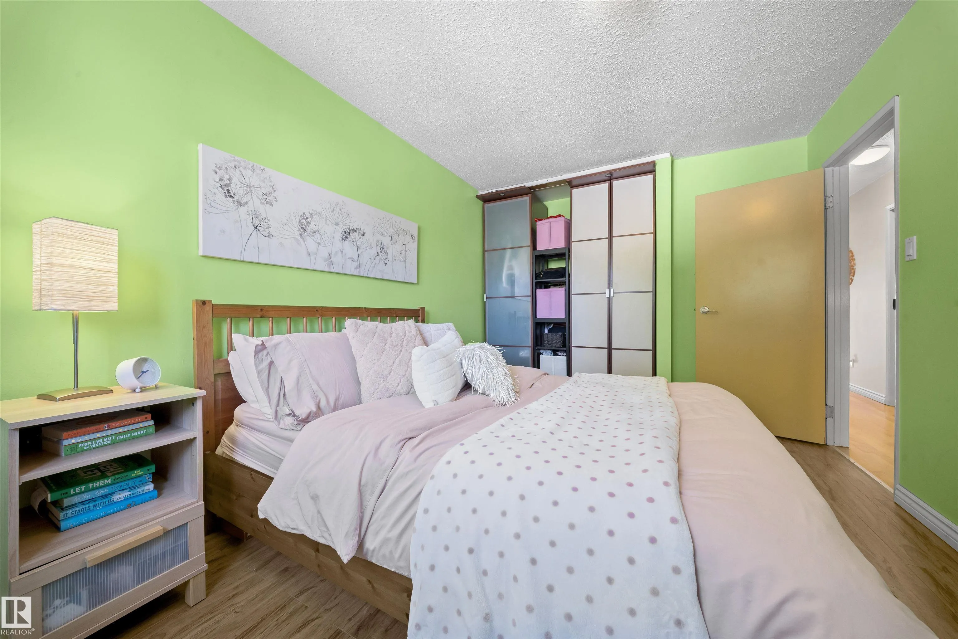 11604 127 Avenue