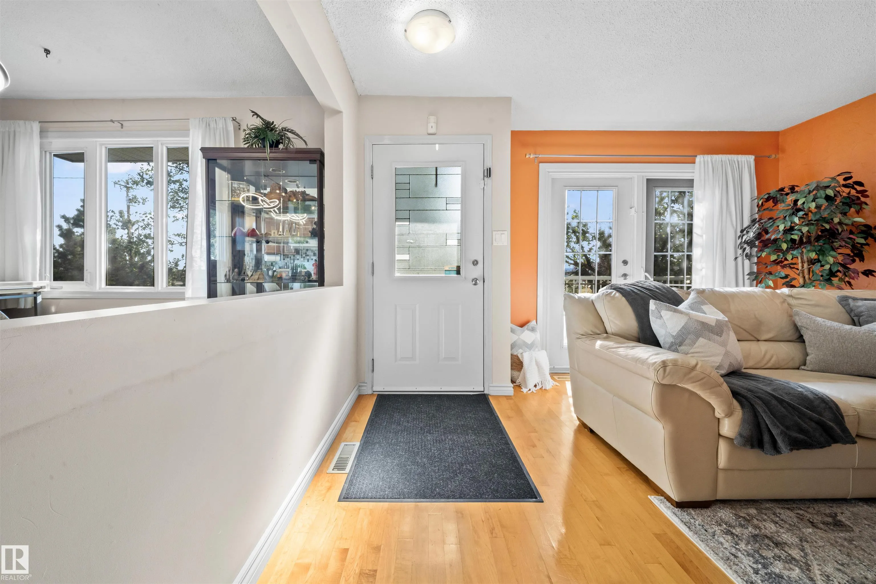 11604 127 Avenue