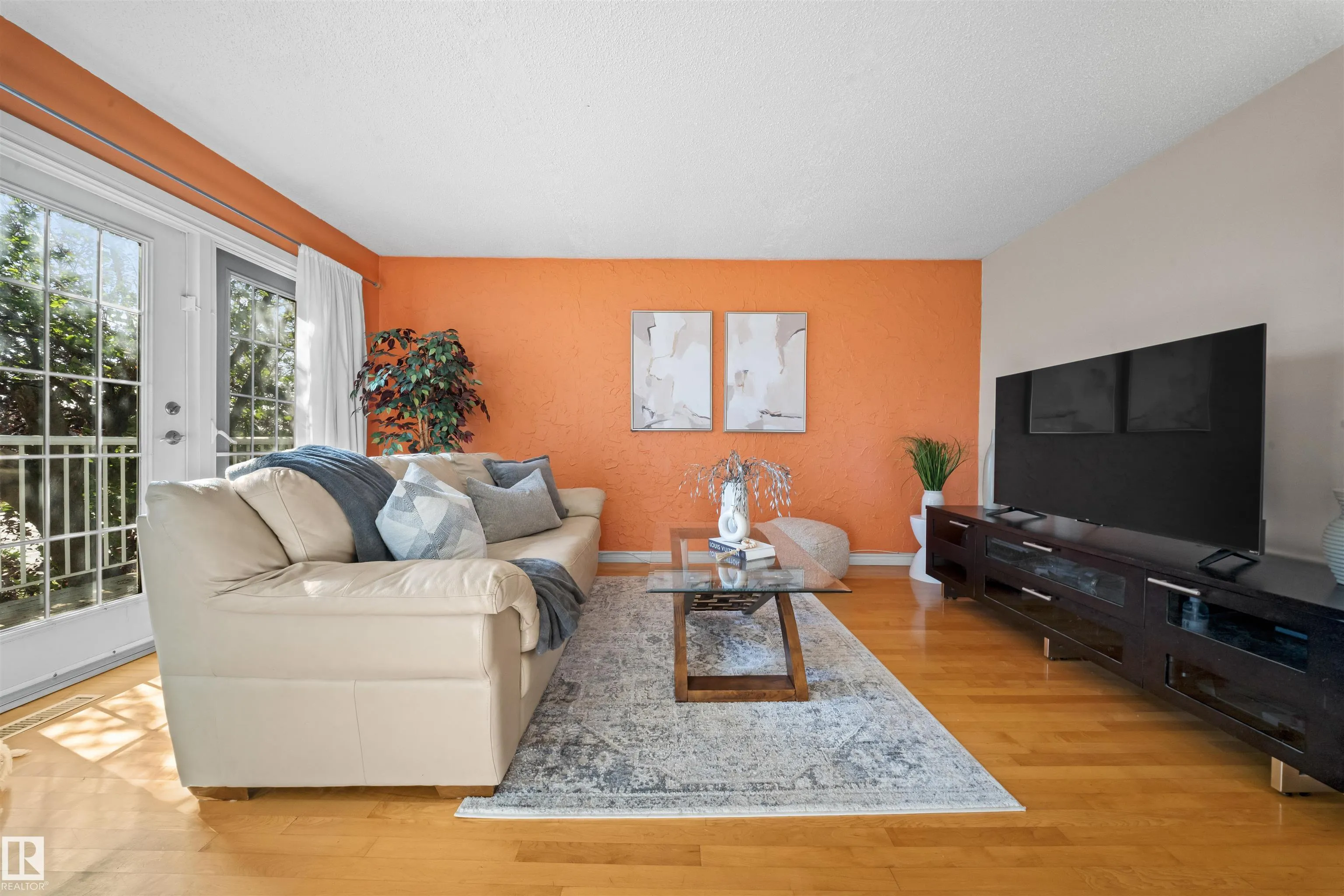 11604 127 Avenue
