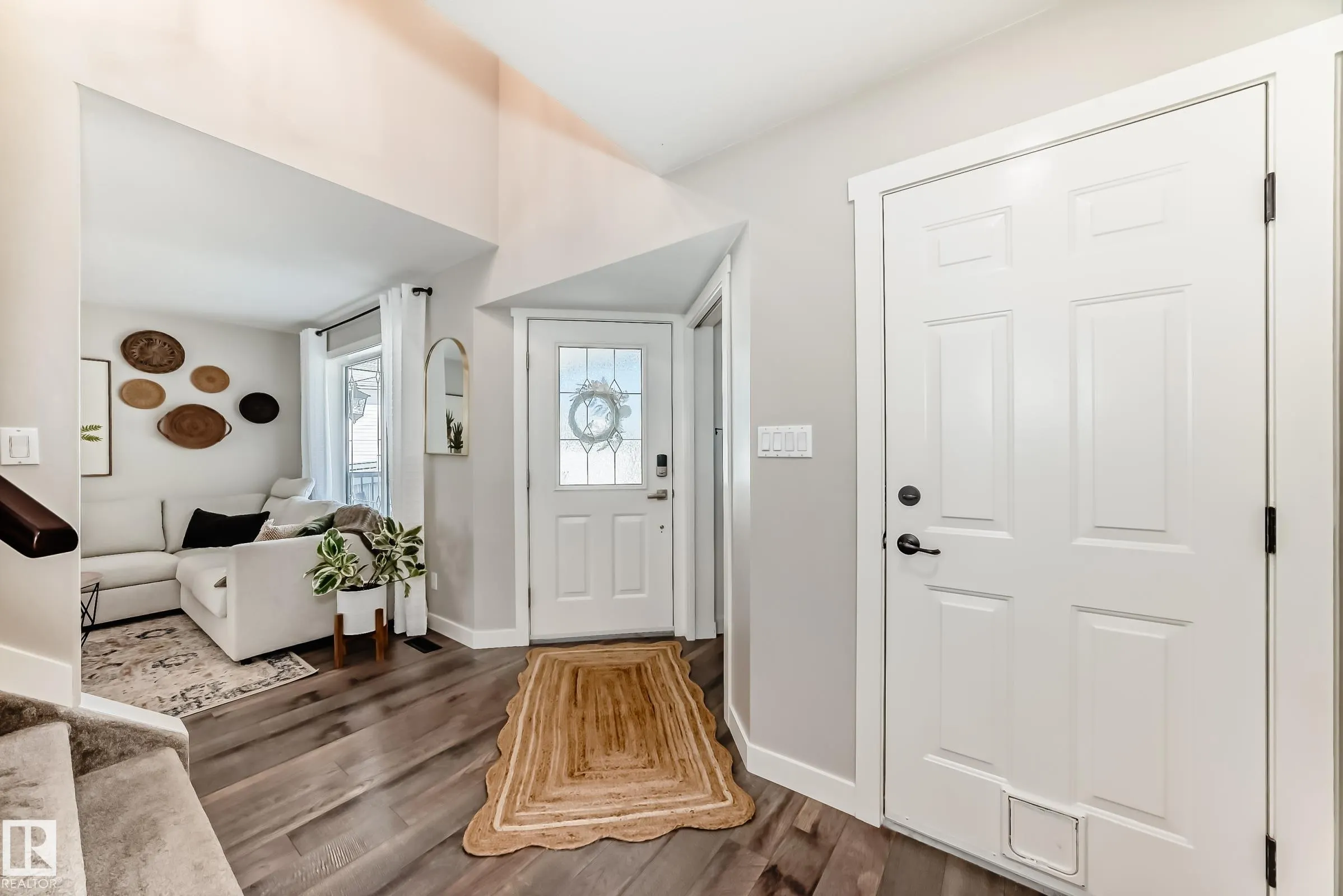 85 HAWTHORNE Crescent