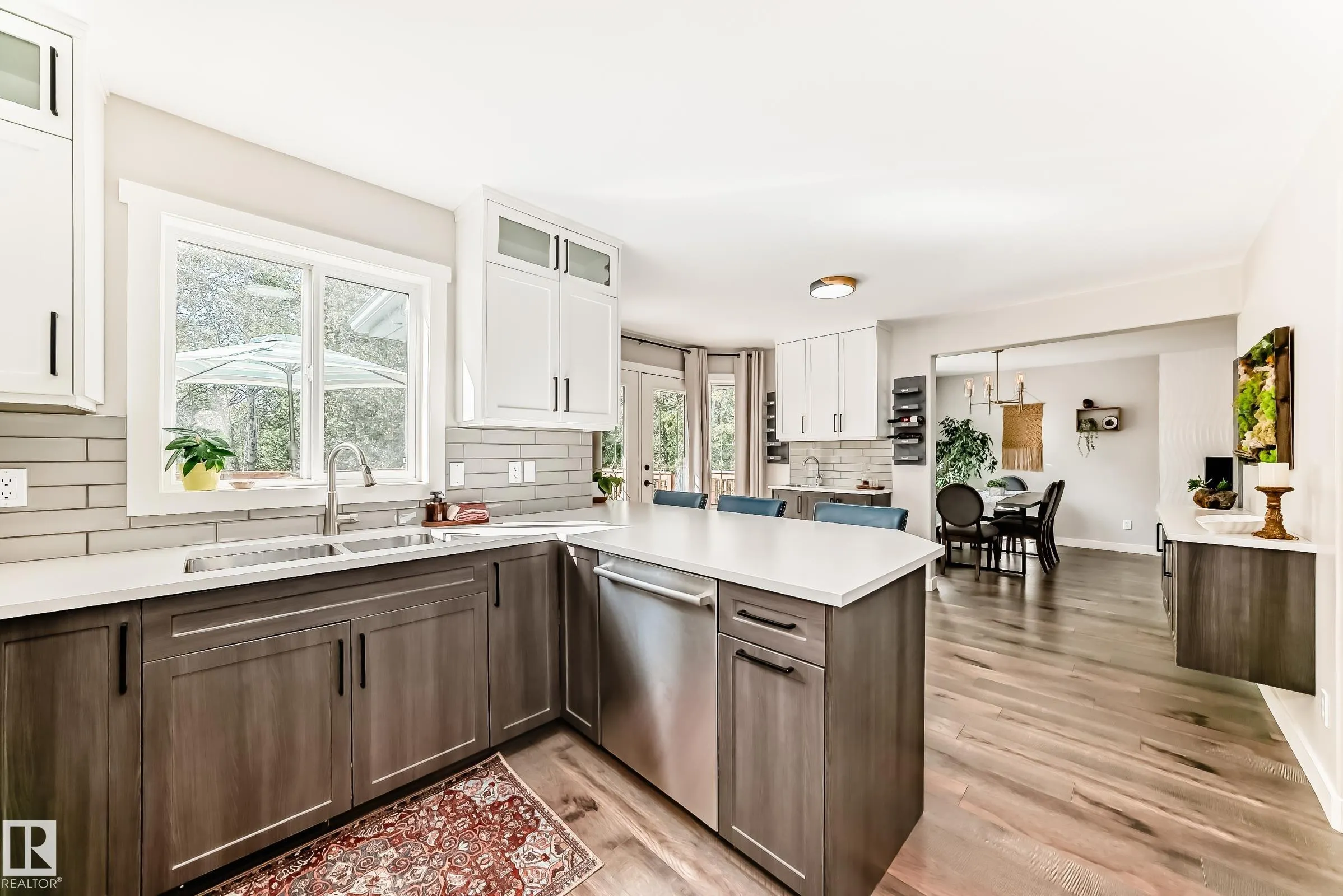 85 HAWTHORNE Crescent