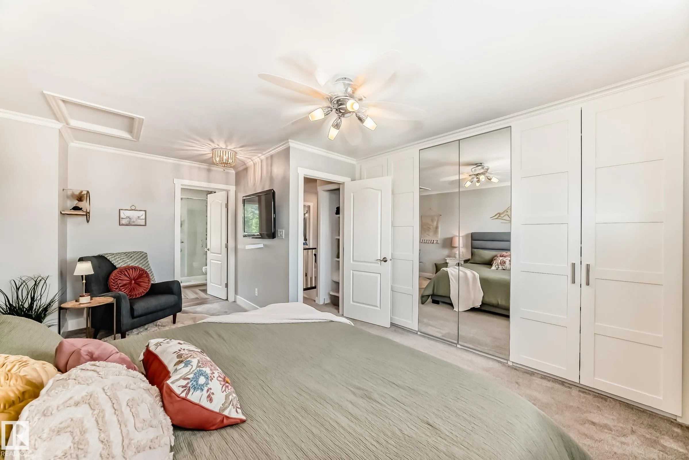 85 HAWTHORNE Crescent