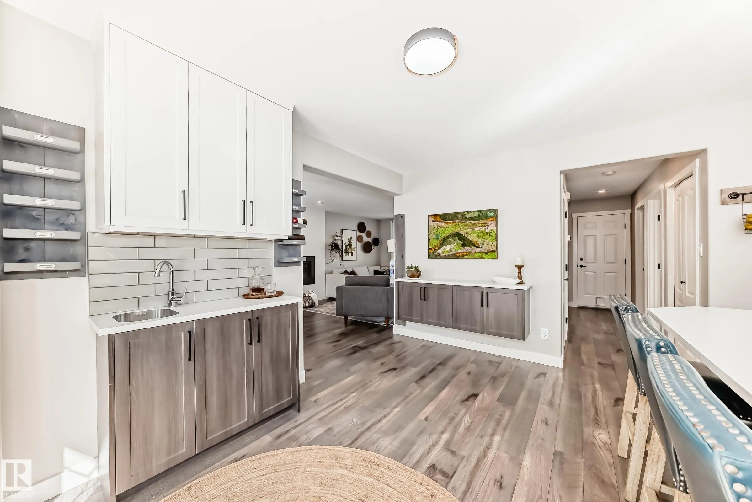 85 HAWTHORNE Crescent
