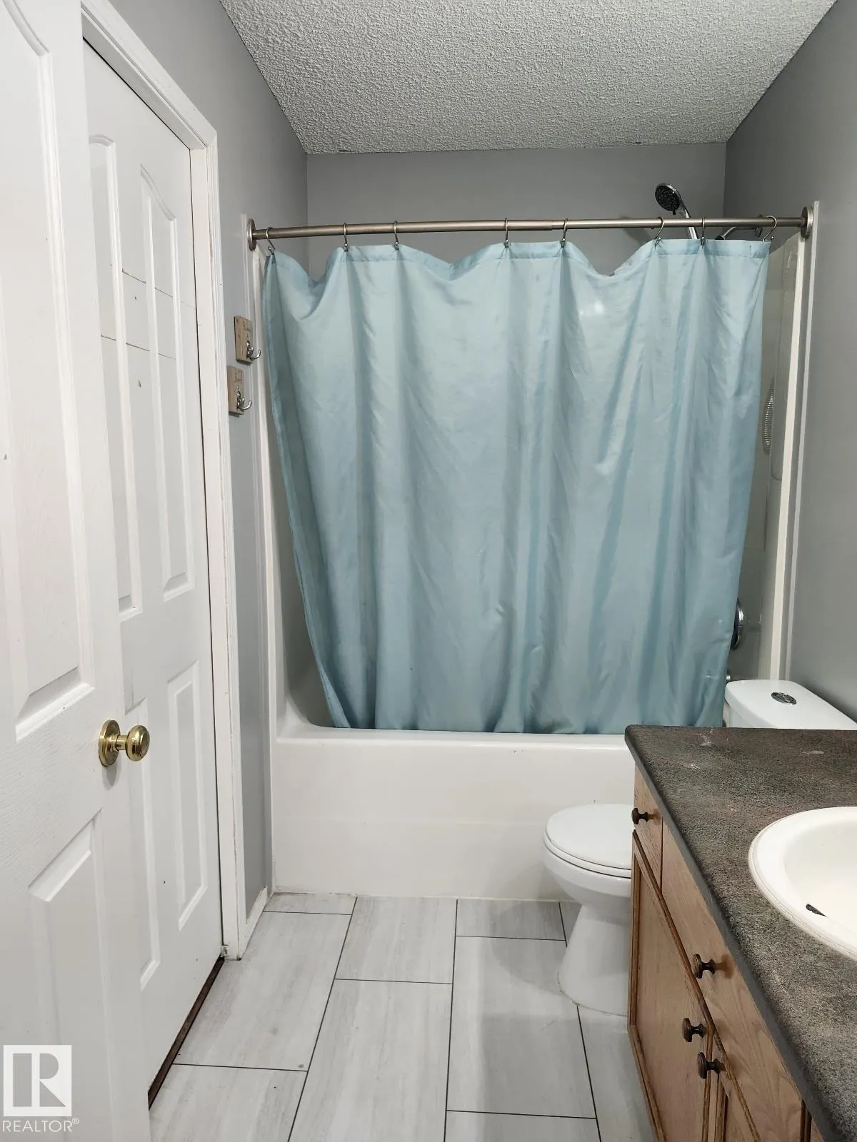 108 BROOKVIEW Way