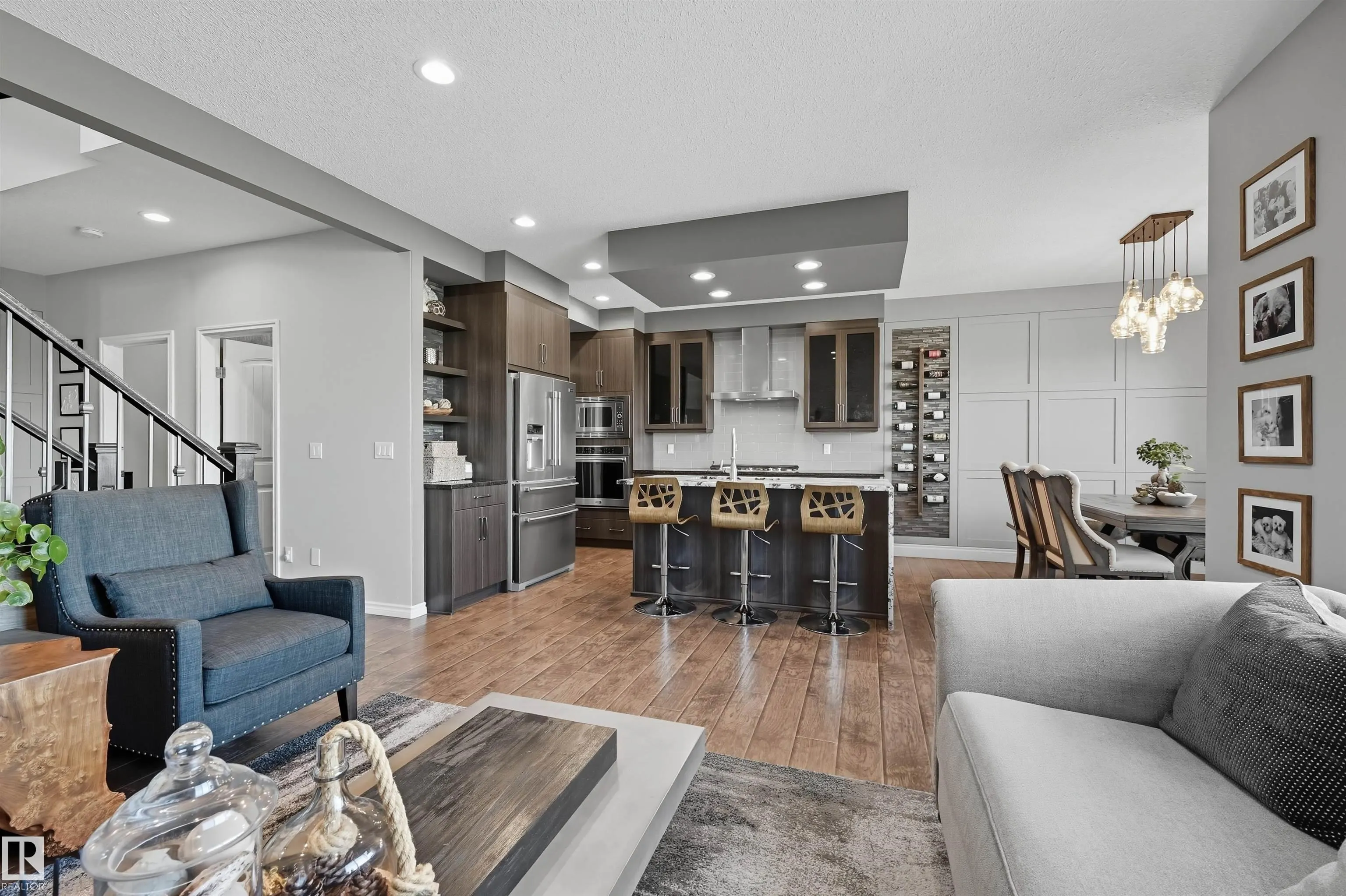3414 PARKER Loop