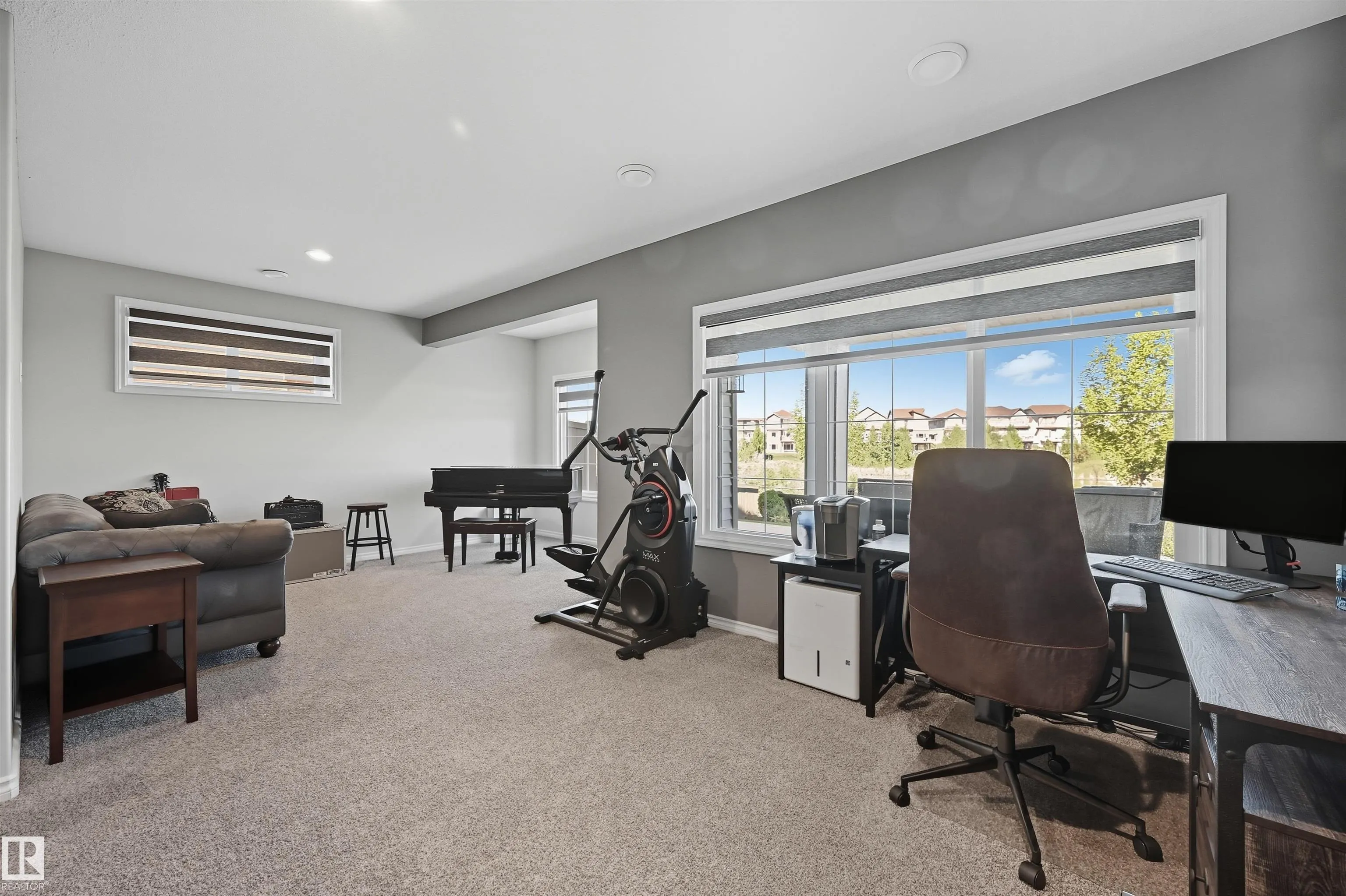 3414 PARKER Loop