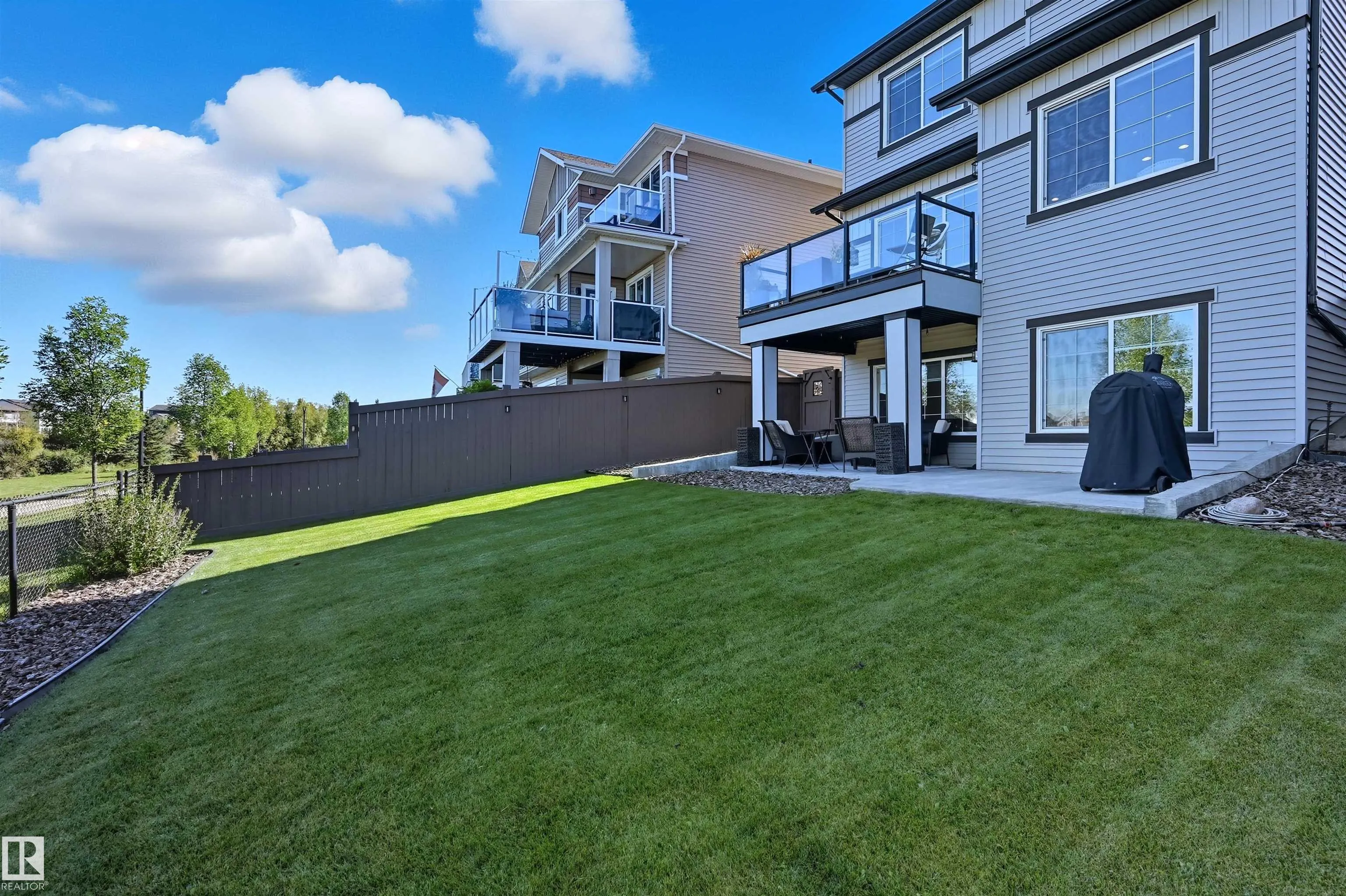 3414 PARKER Loop