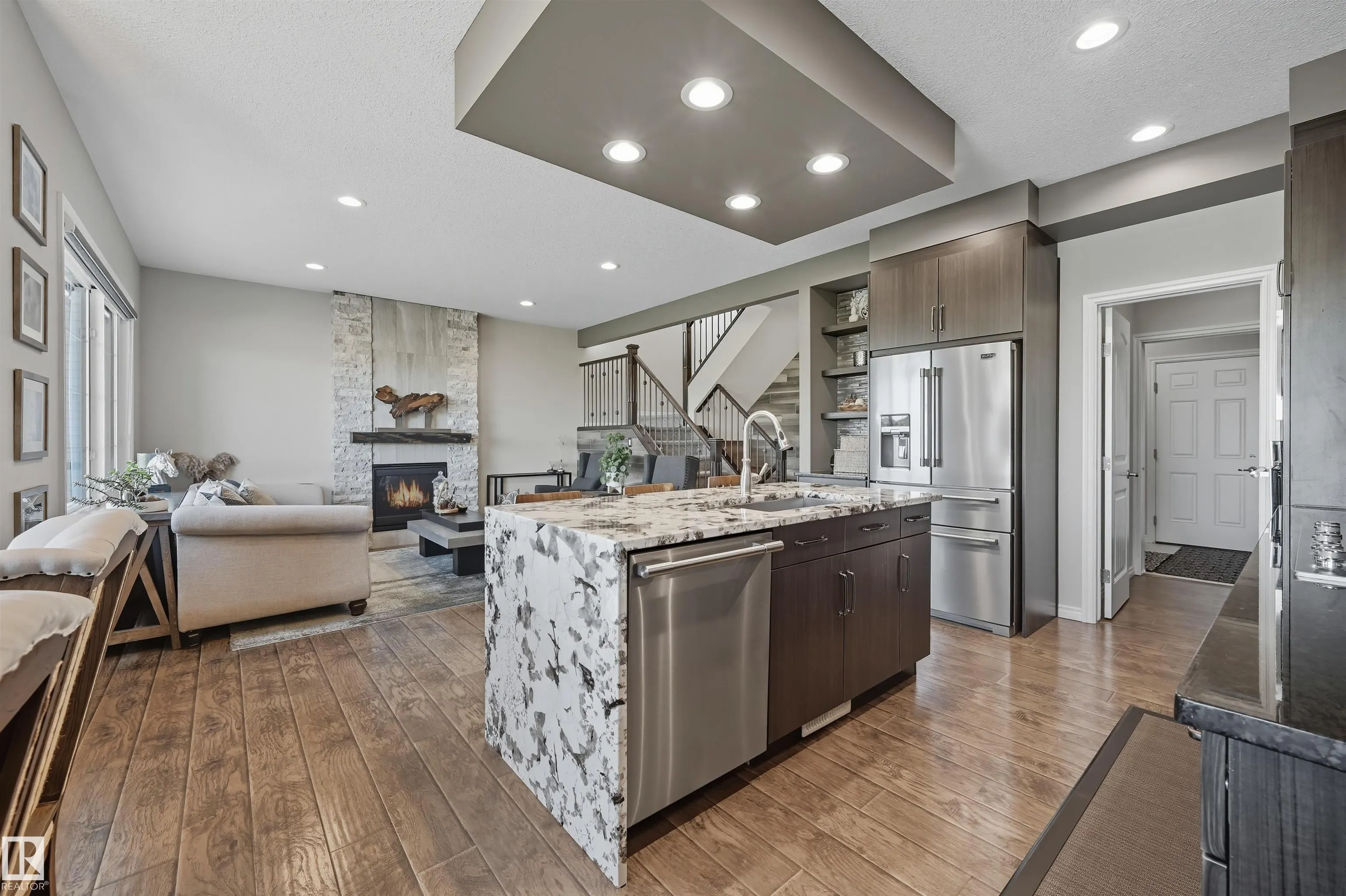 3414 PARKER Loop
