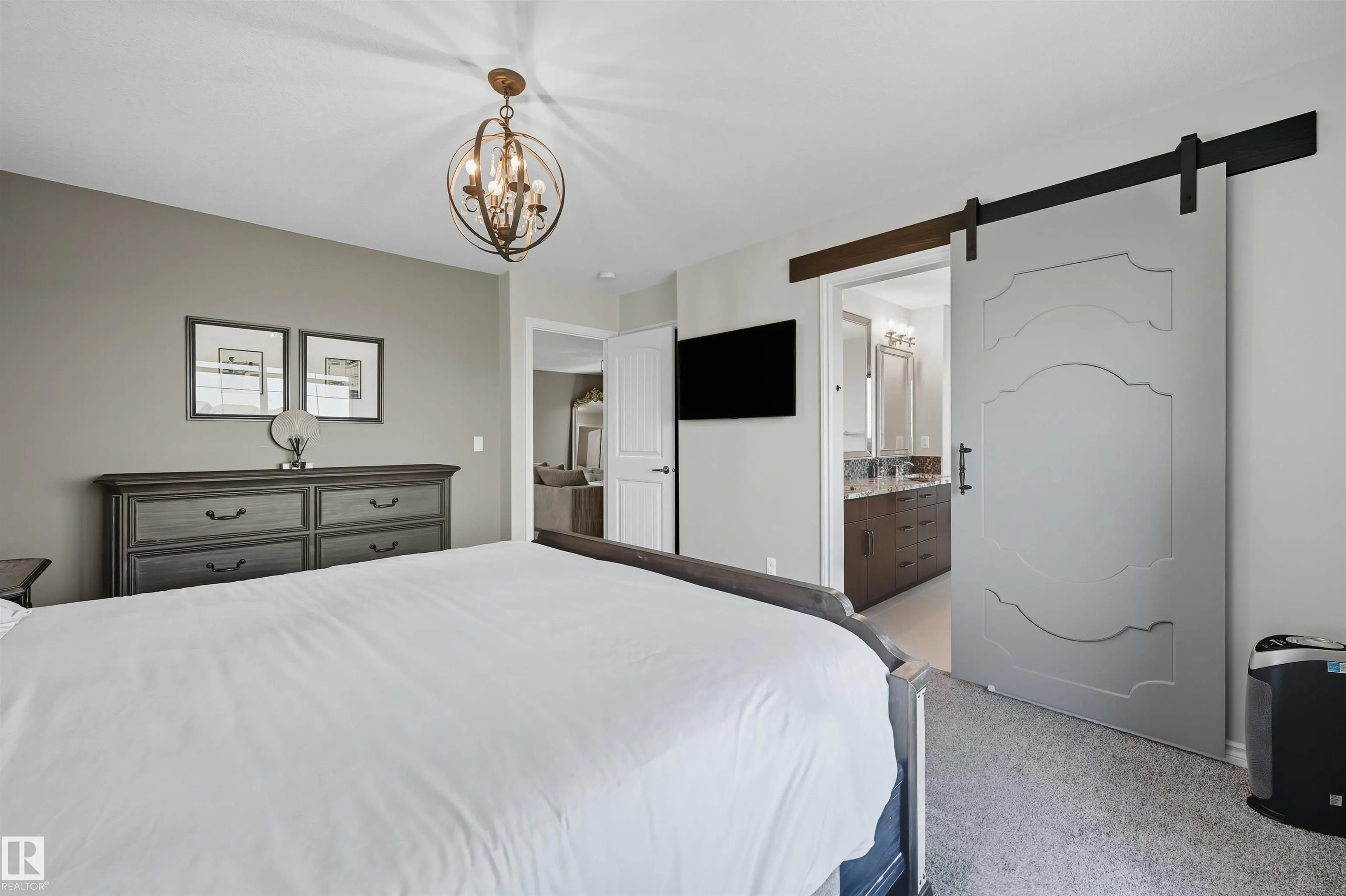 3414 PARKER Loop
