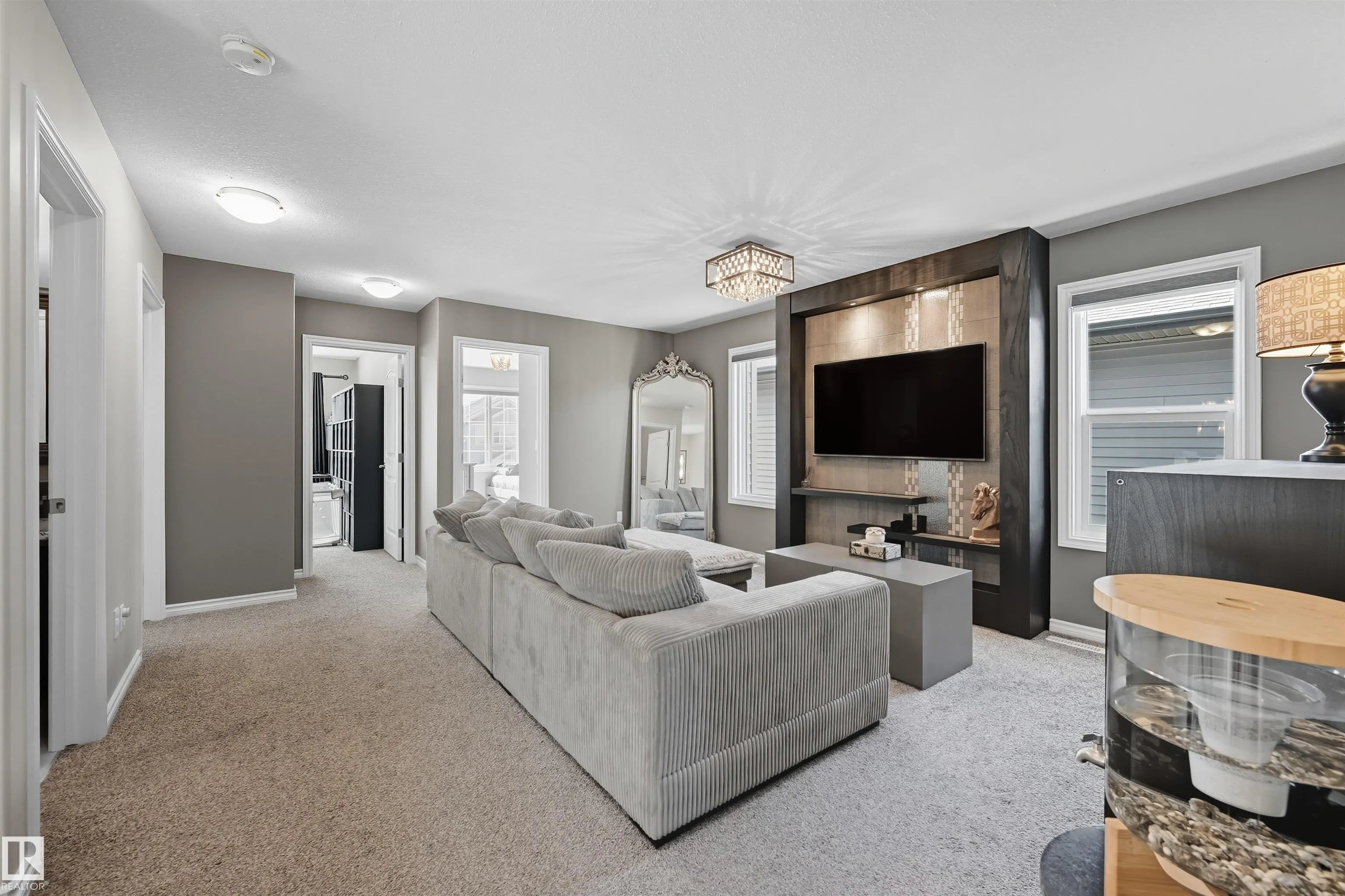 3414 PARKER Loop