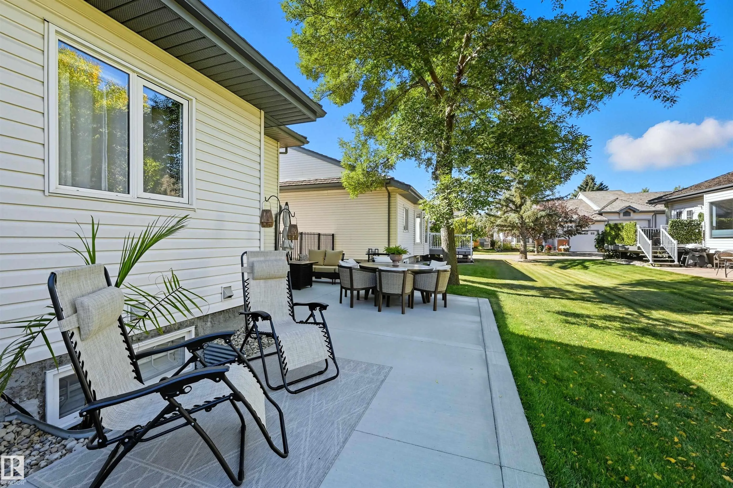 10 BLACKBURN Drive
