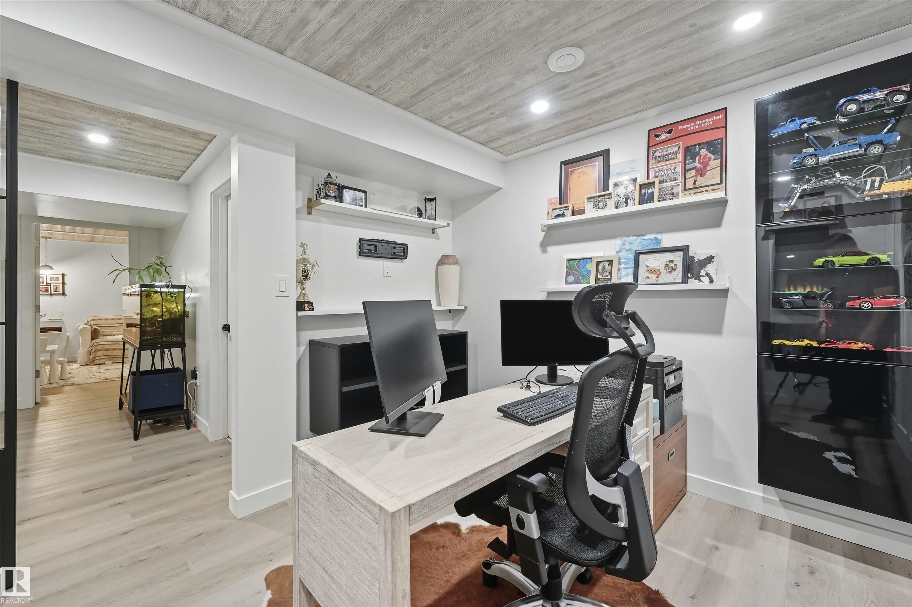 10 BLACKBURN Drive