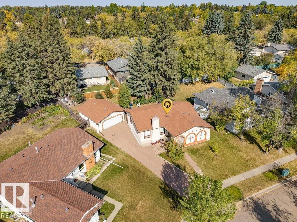 3 MURRAY Crescent