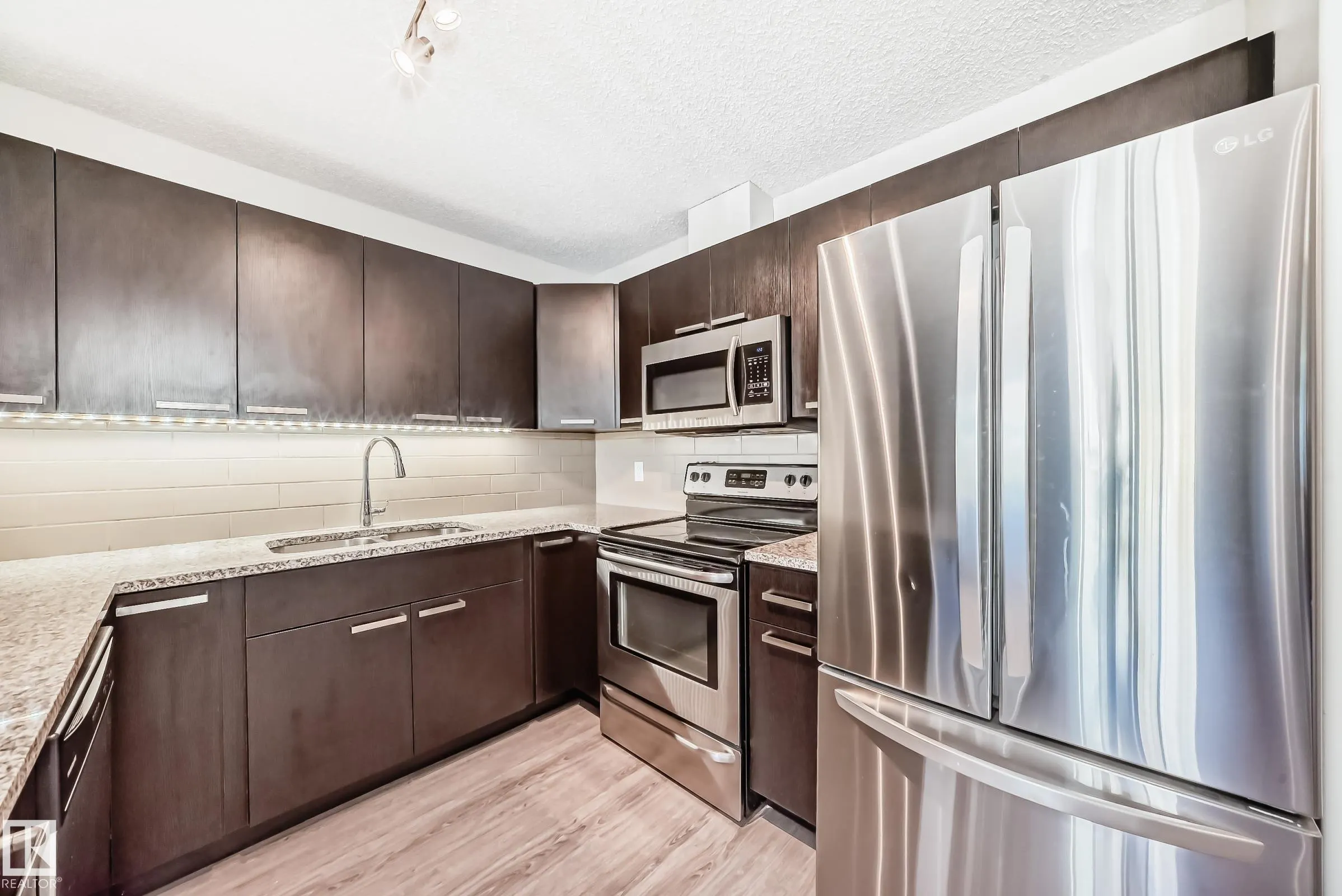 14808 125 Street