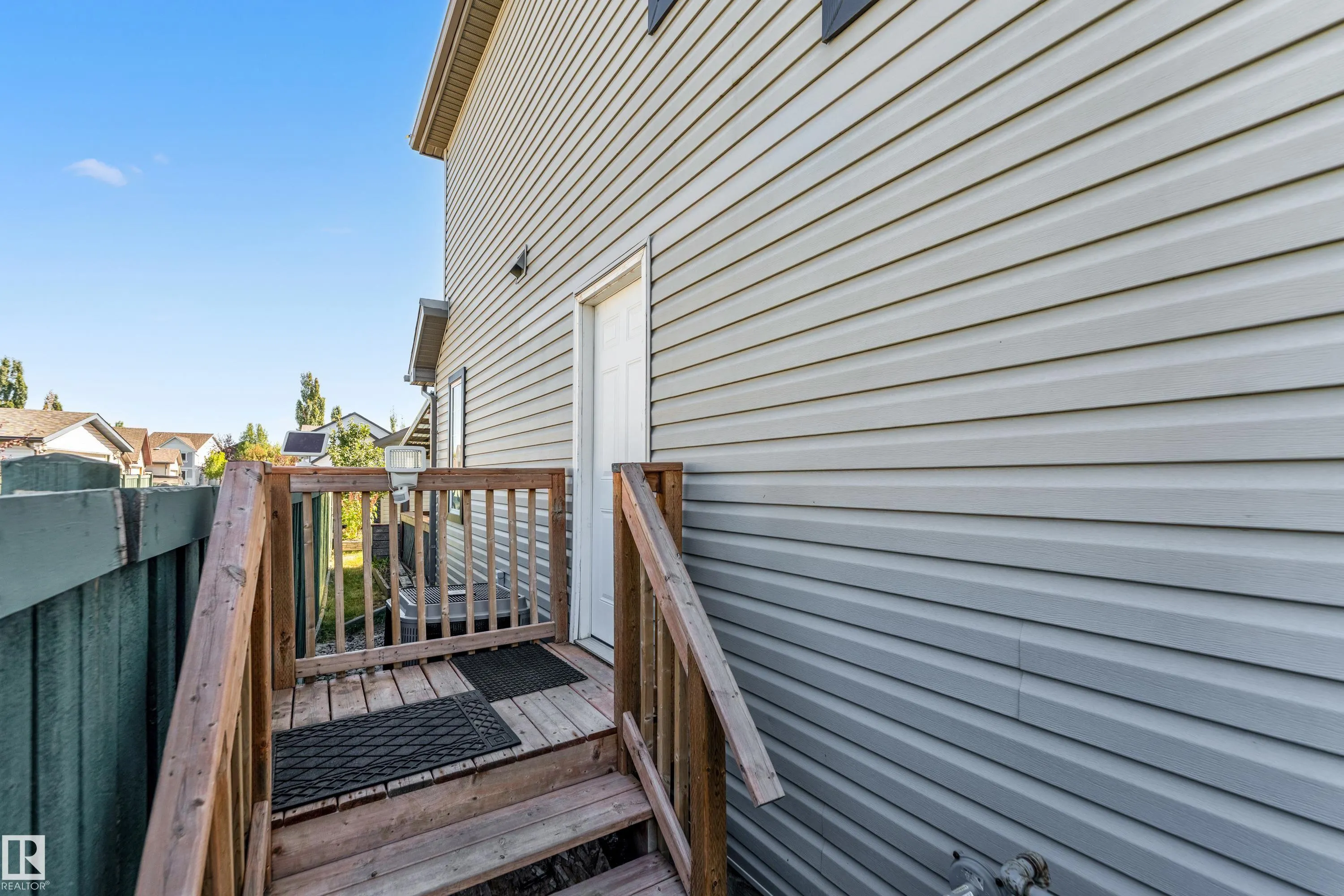 1921 119A Street