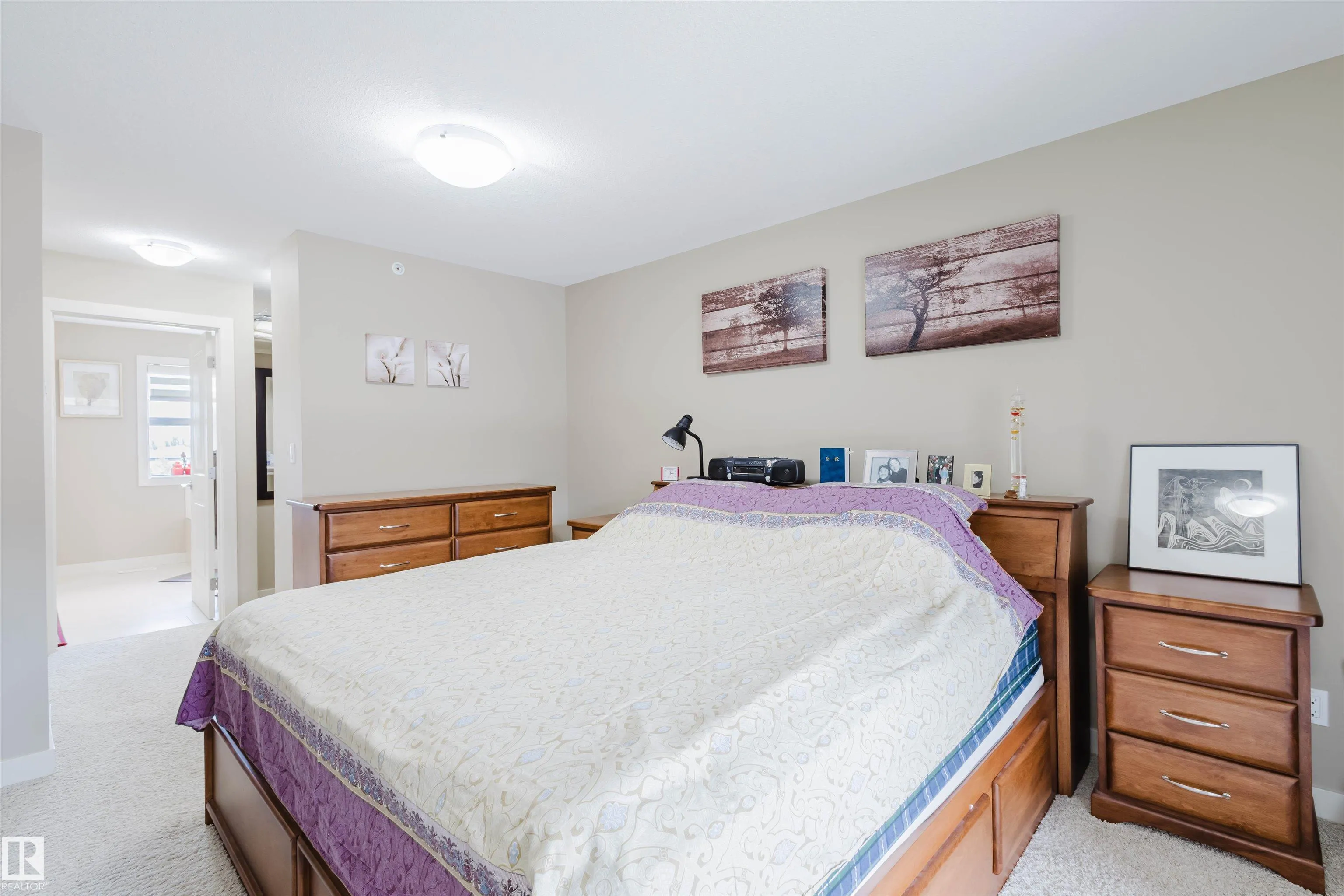 1633 CUNNINGHAM Way