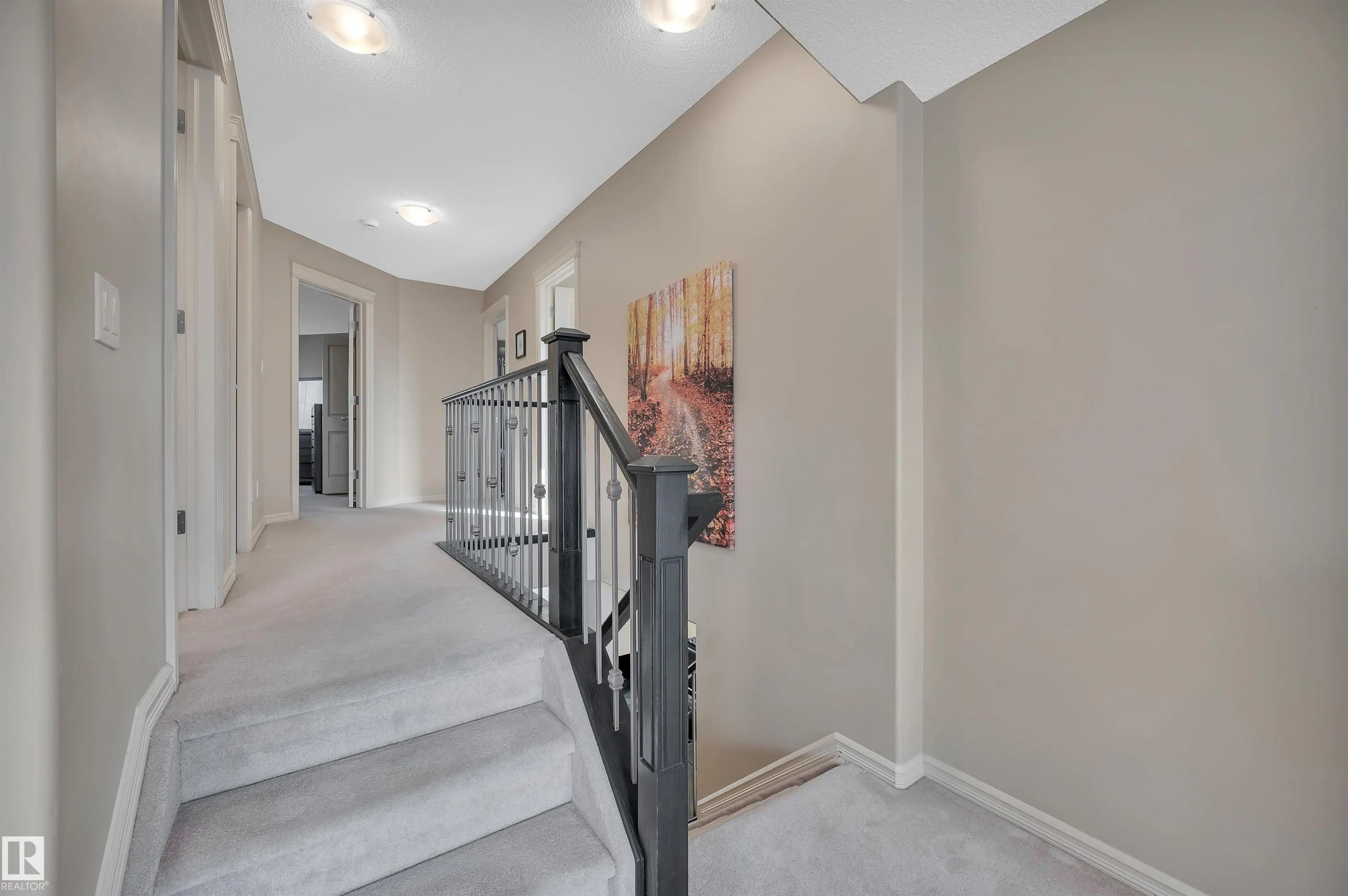 40 BECKER Crescent