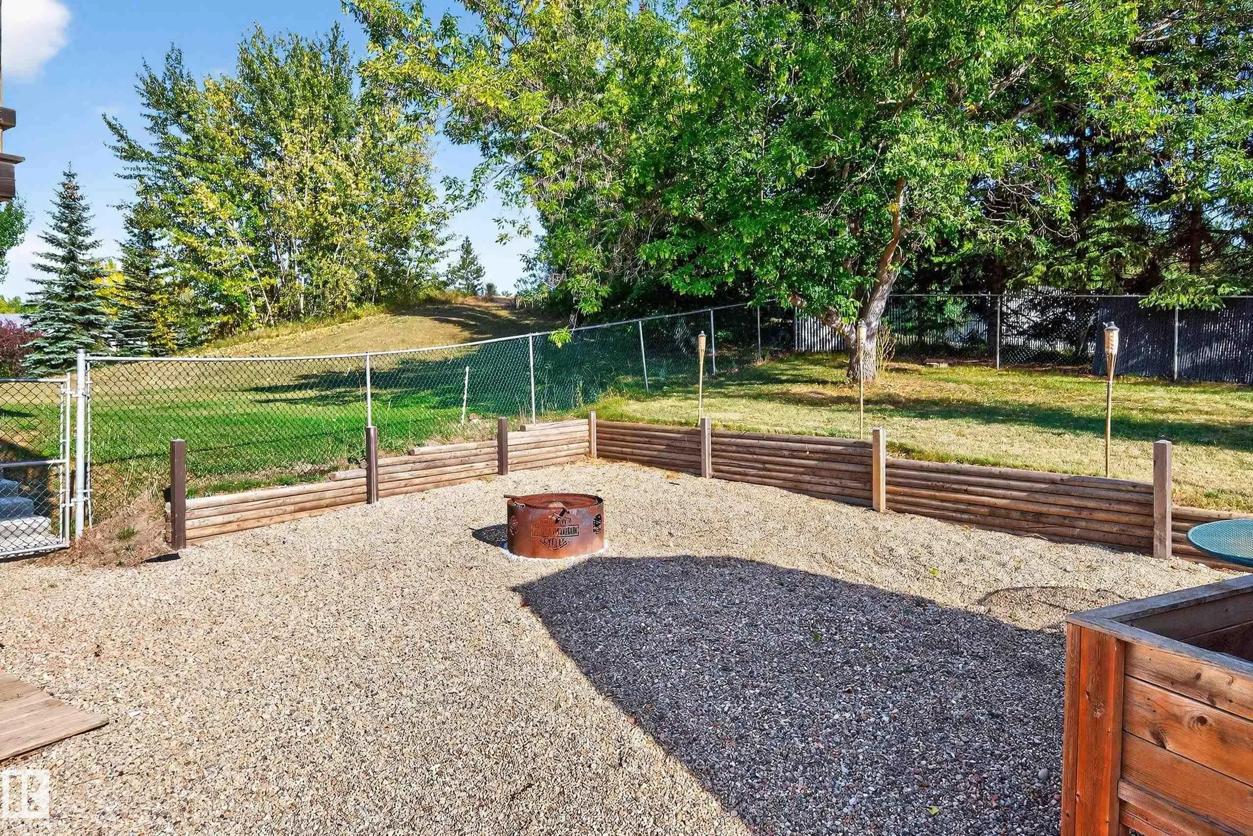 2022 PARKLAND Drive