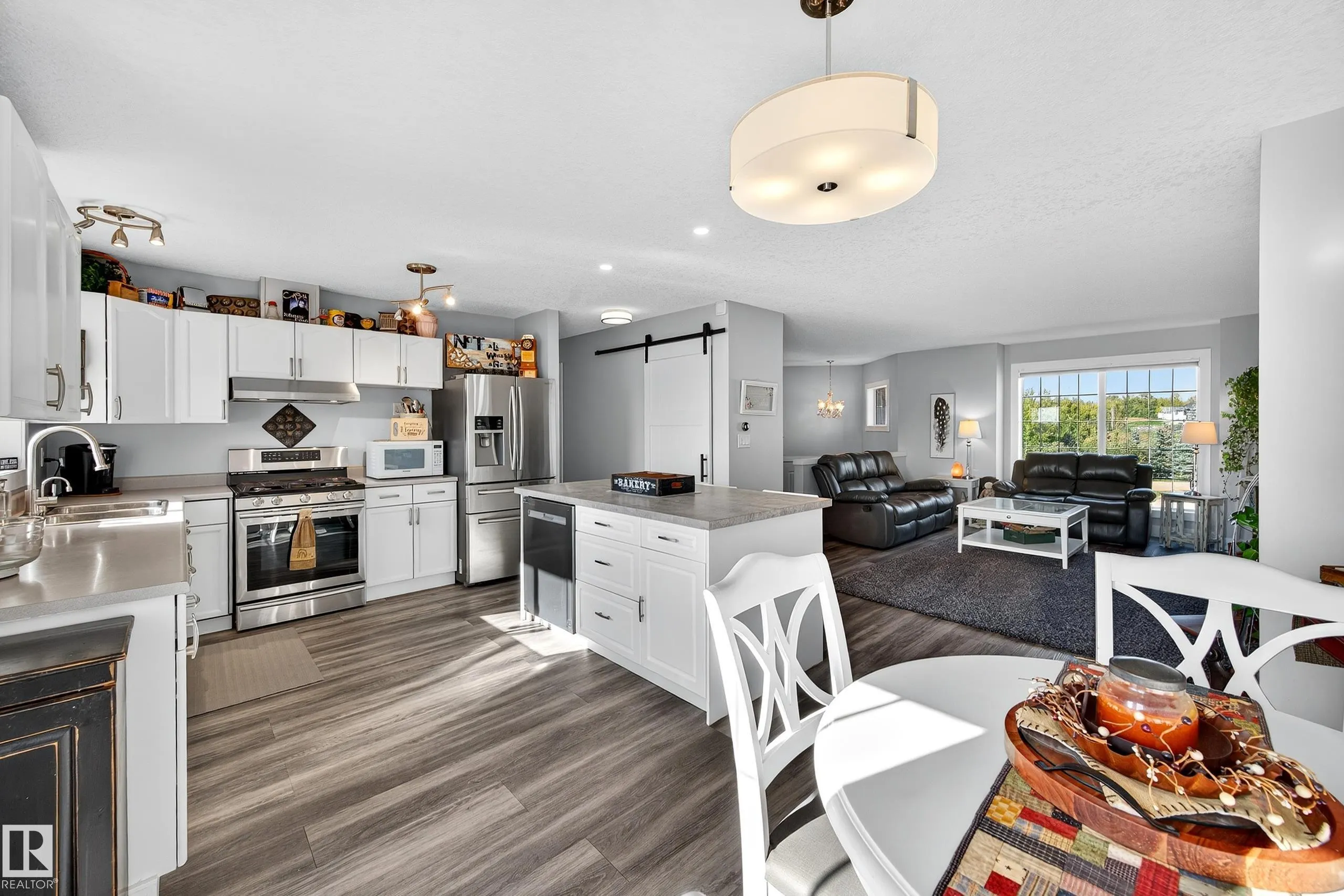 2022 PARKLAND Drive