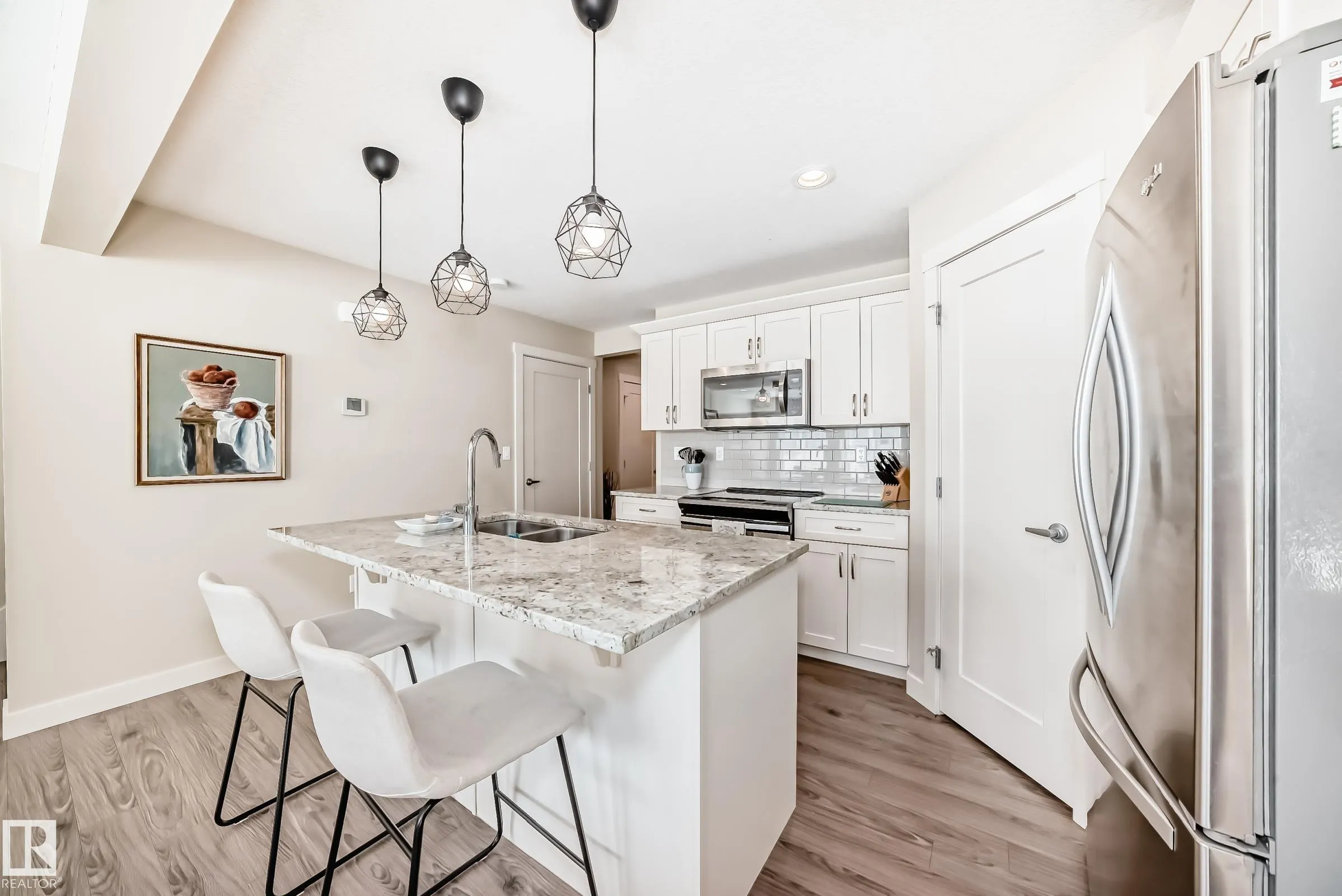 21 AUGUSTINE Crescent