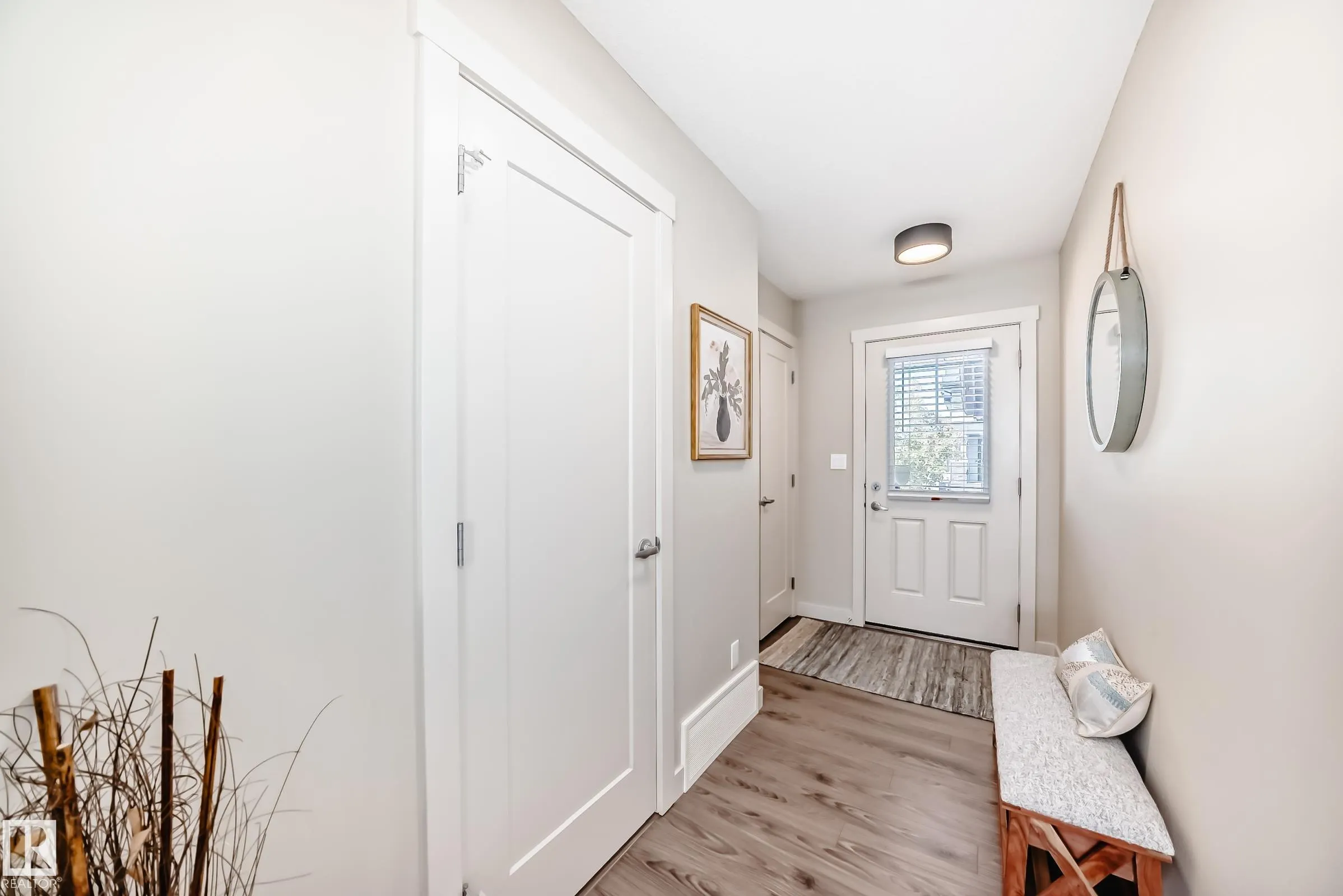 21 AUGUSTINE Crescent