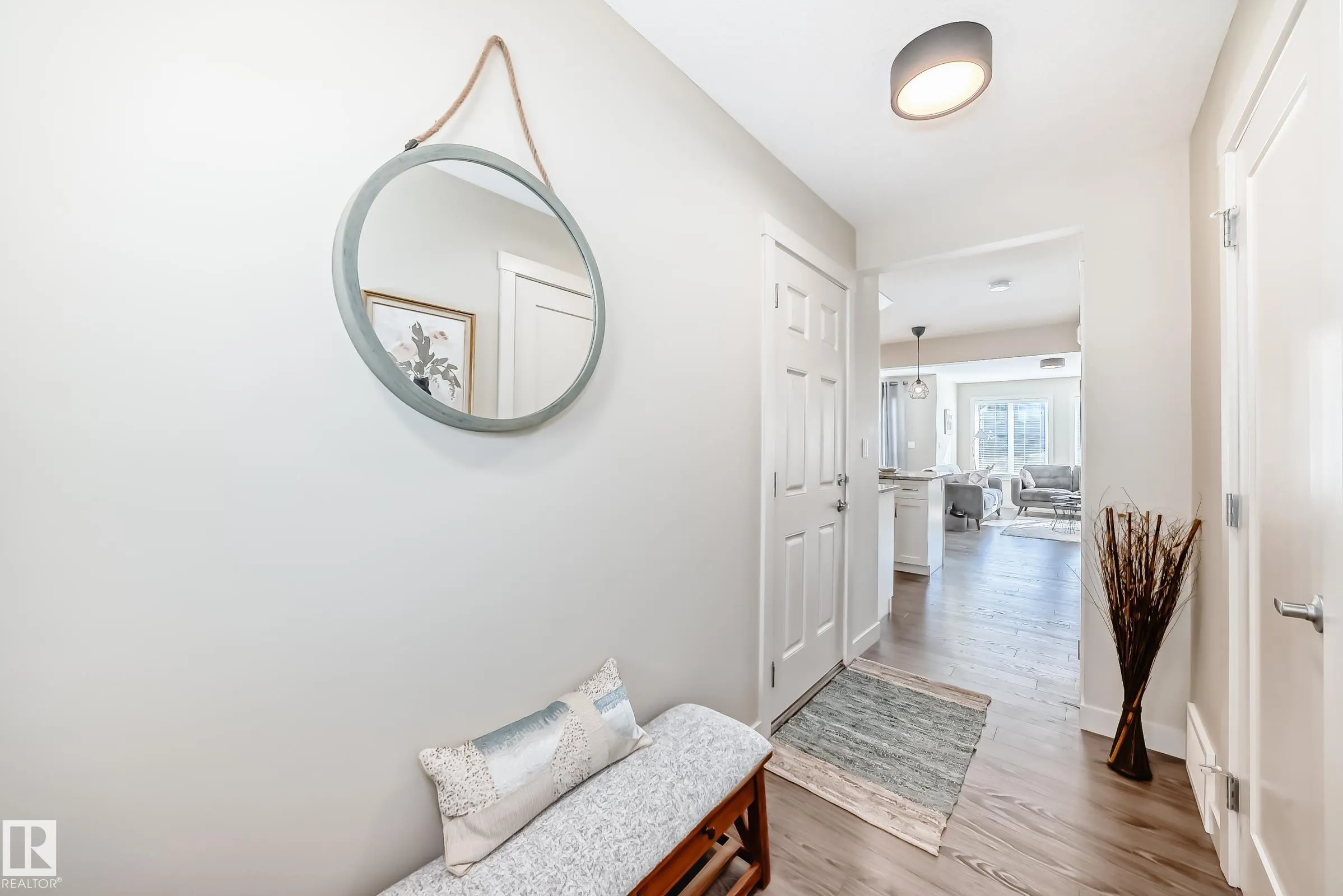 21 AUGUSTINE Crescent