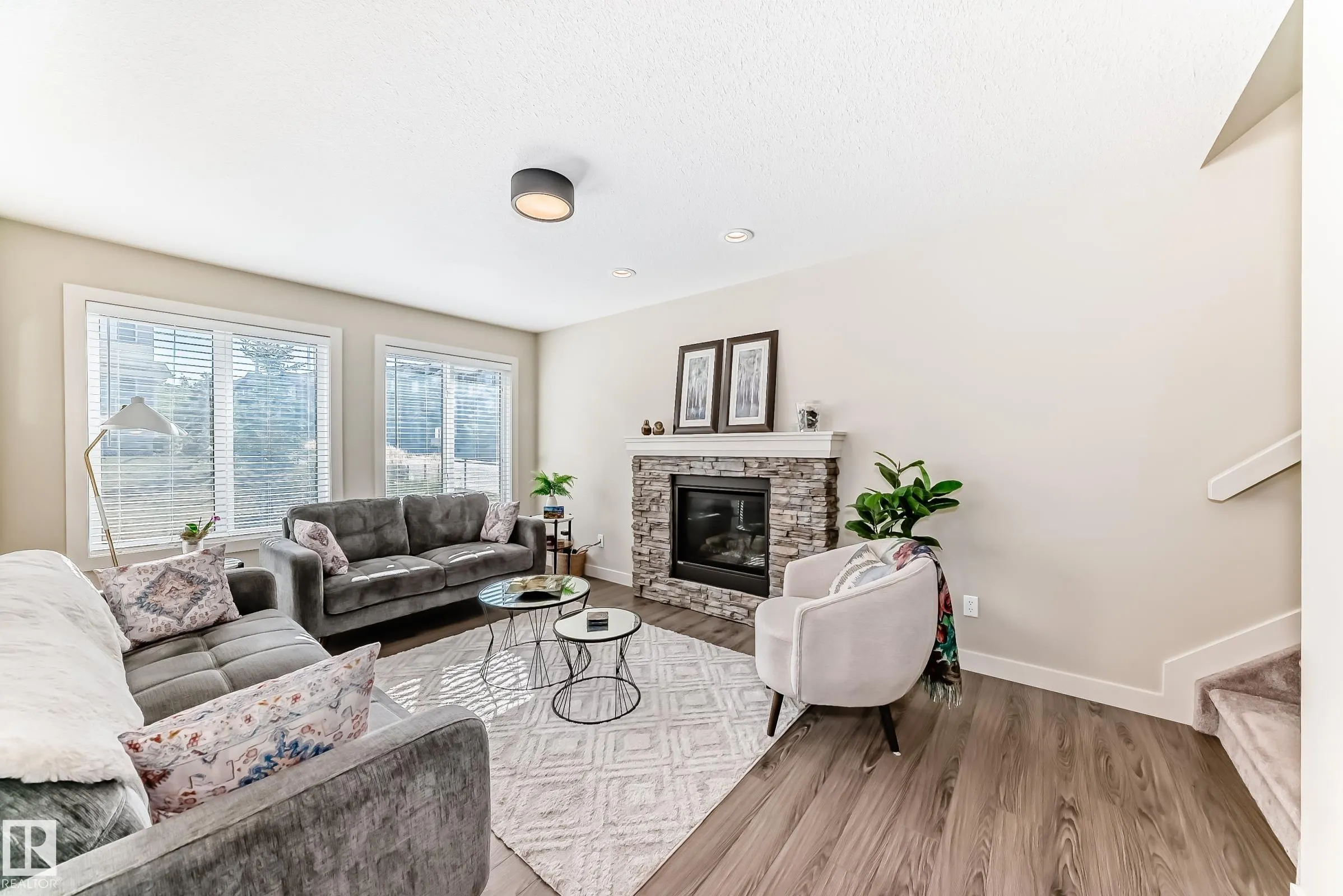 21 AUGUSTINE Crescent