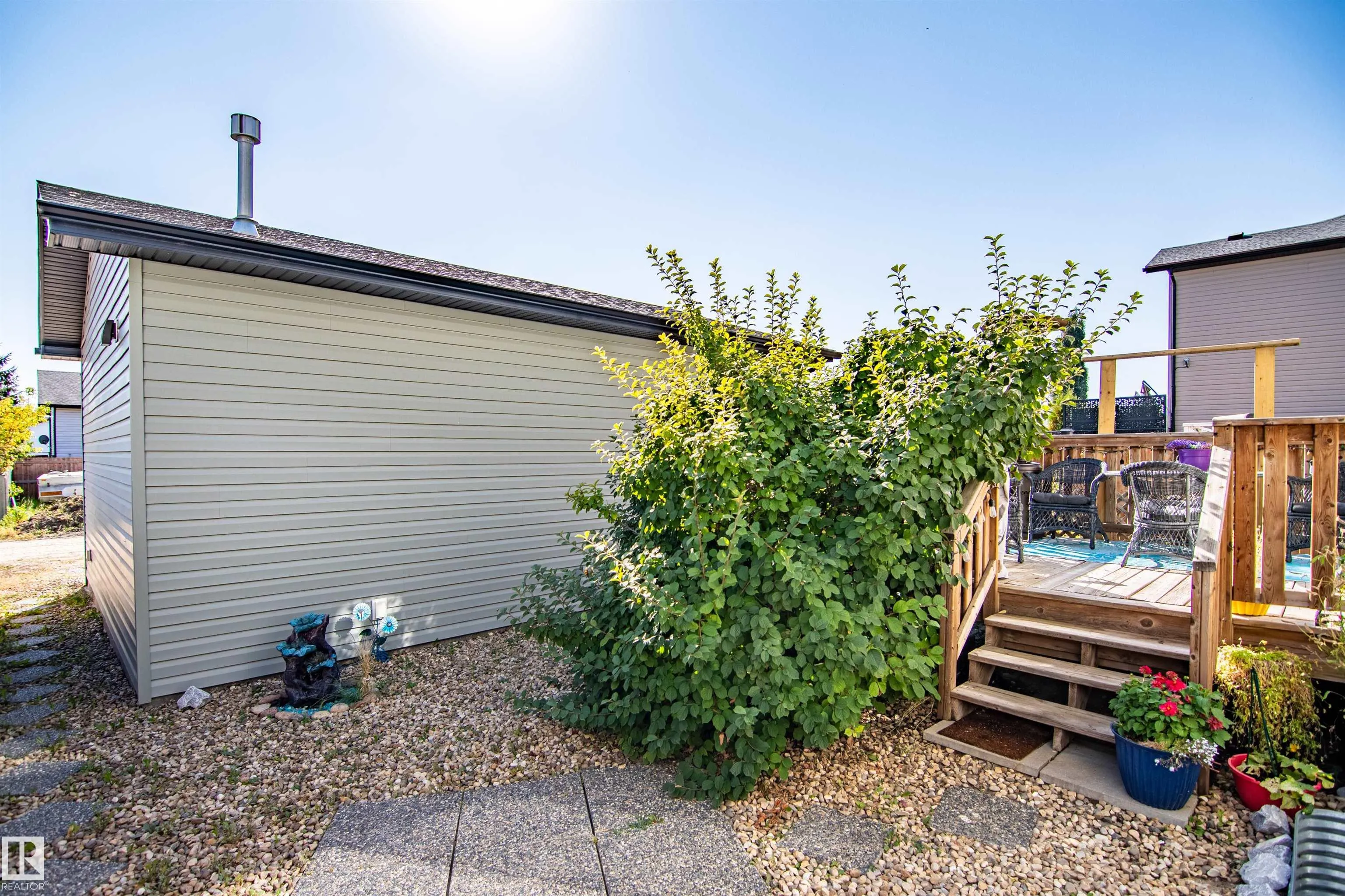 72 Almond Crescent