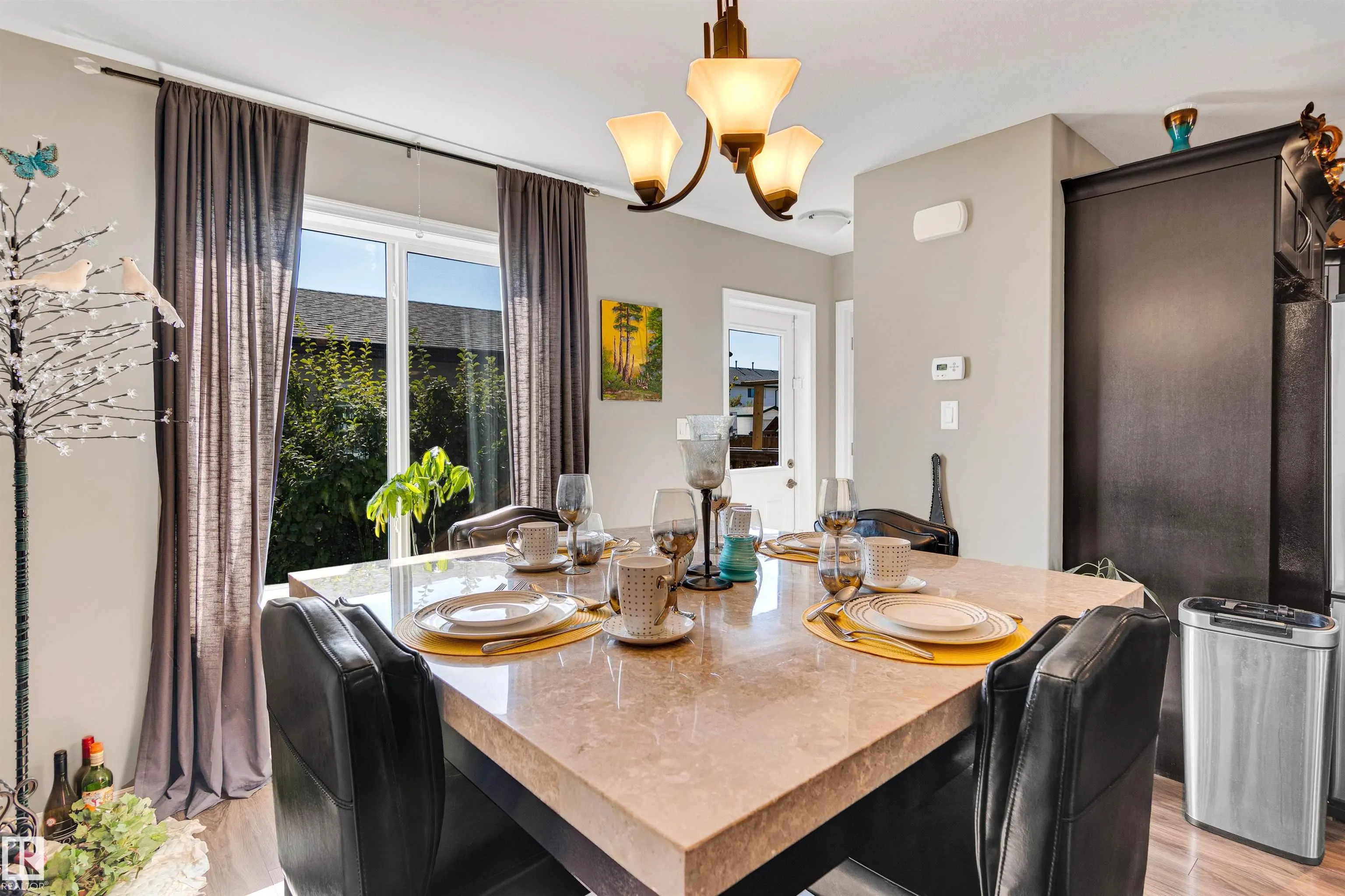 72 Almond Crescent