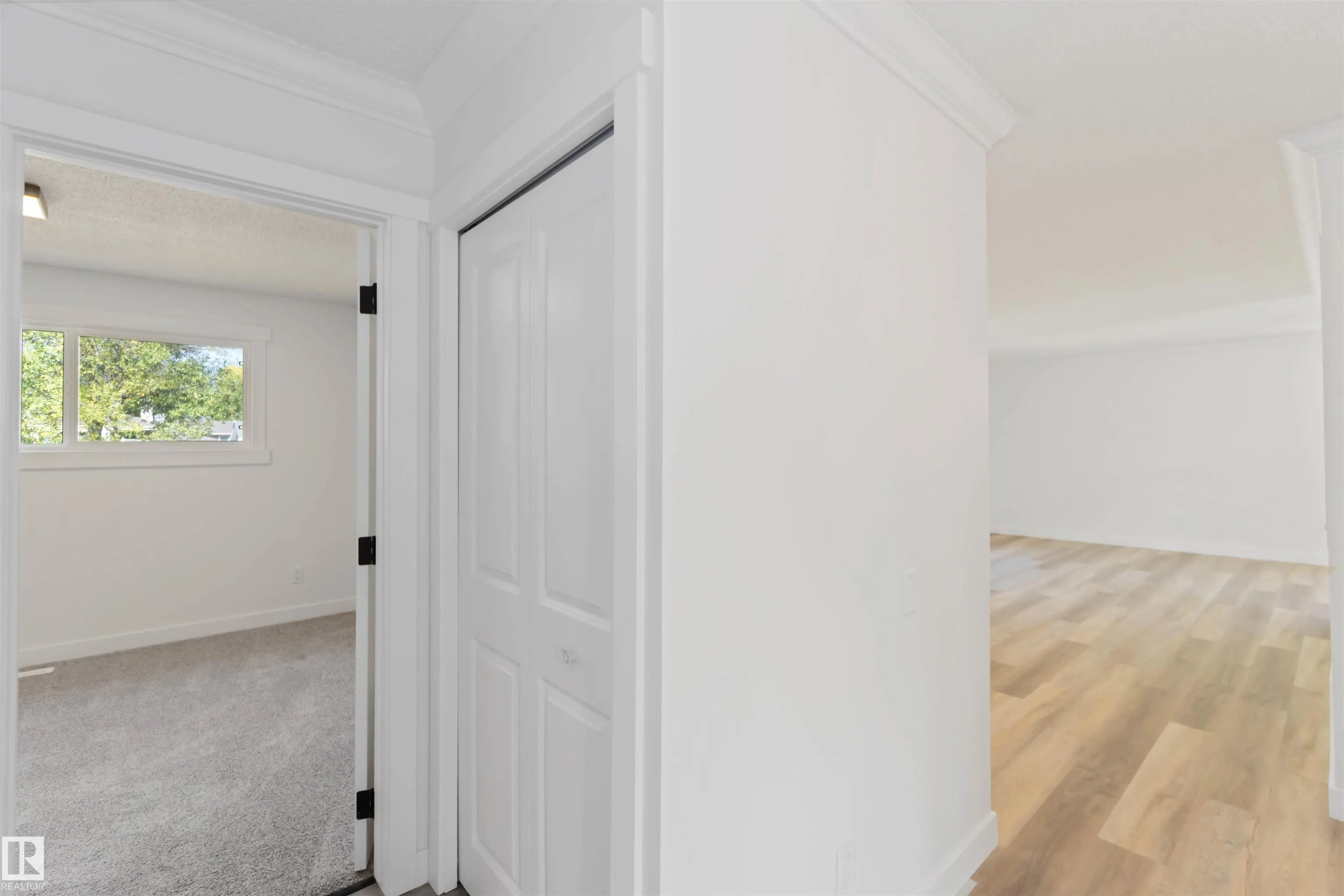 28 LINWOOD Crescent