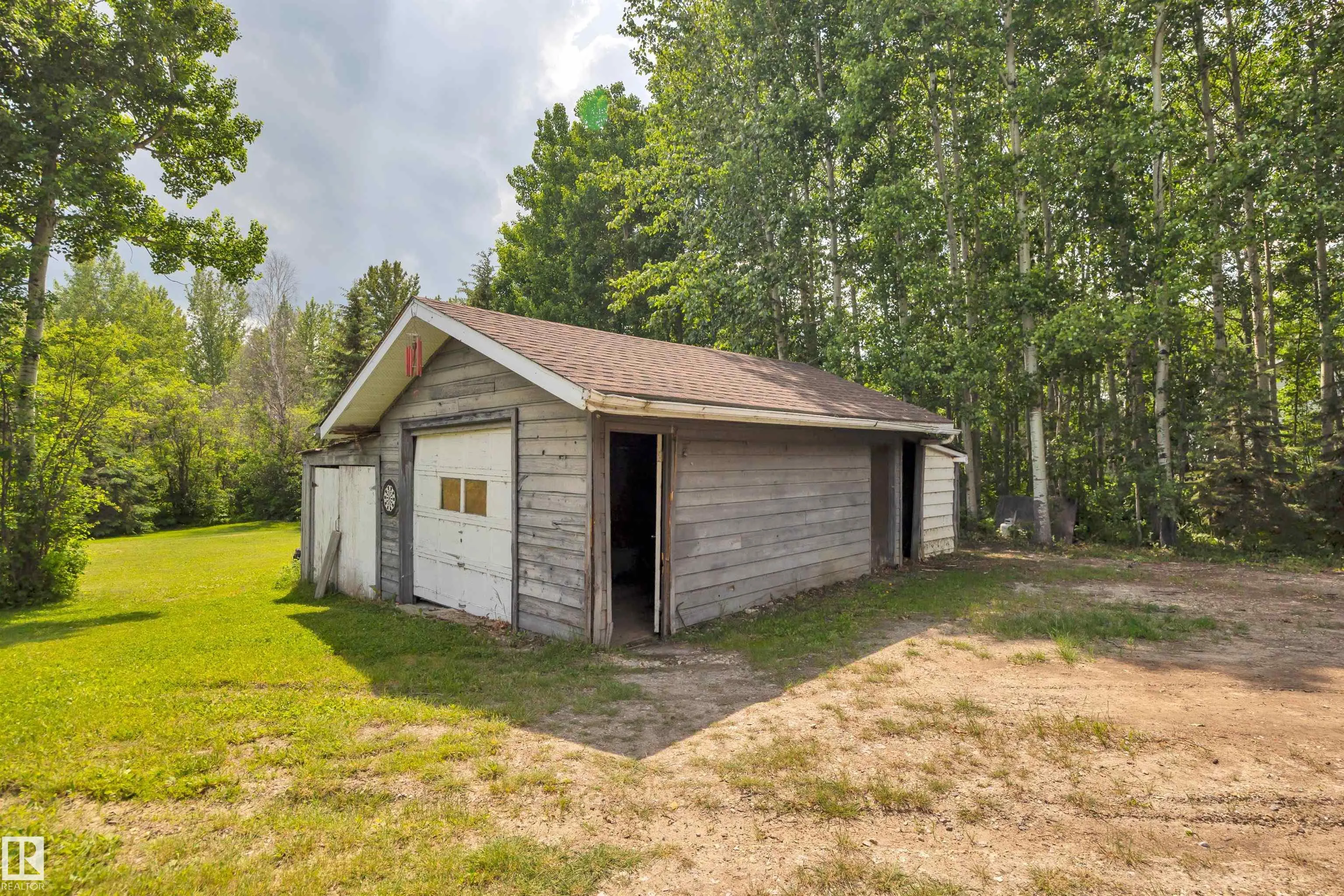 471035 HWY 771