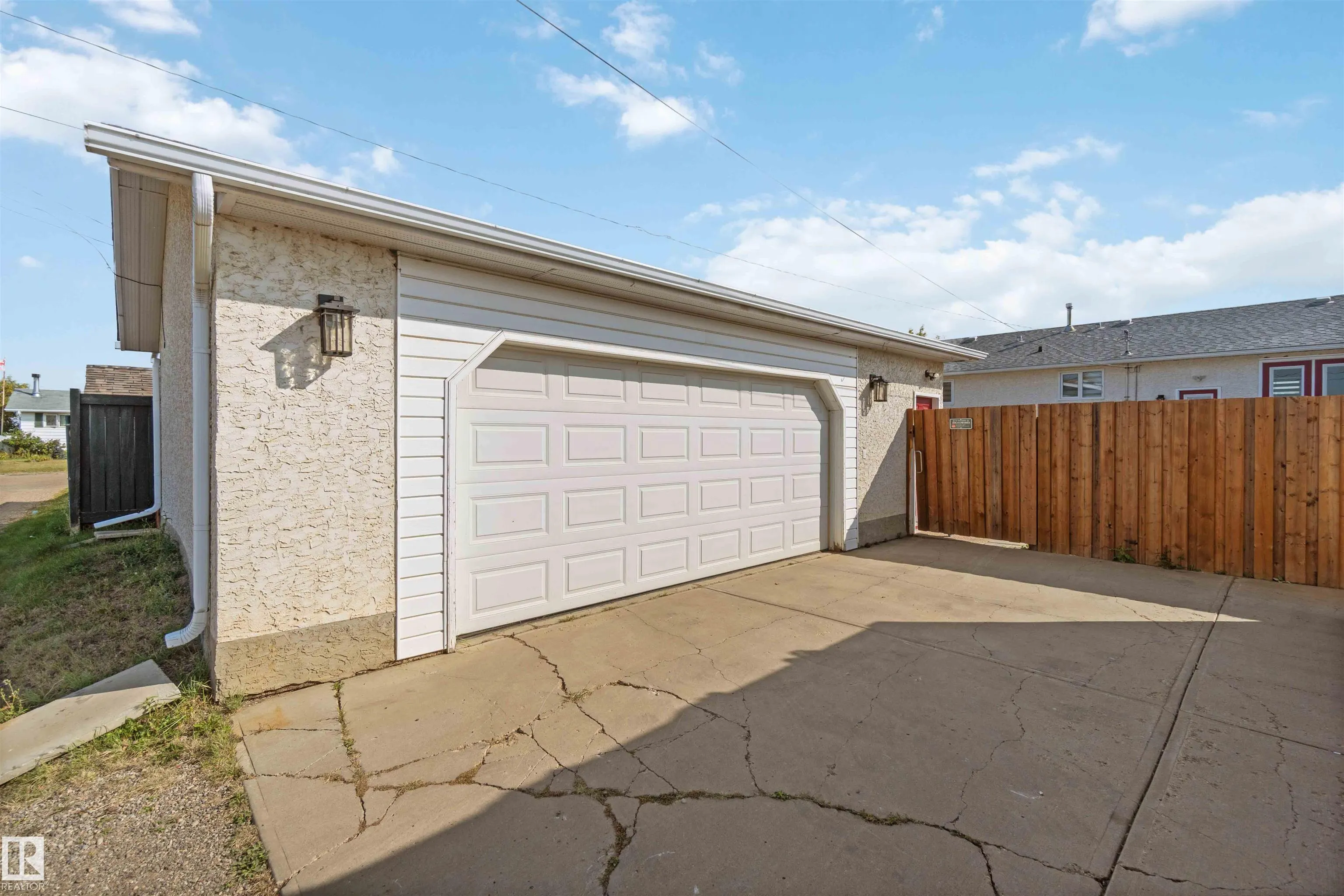 5036 47 Street