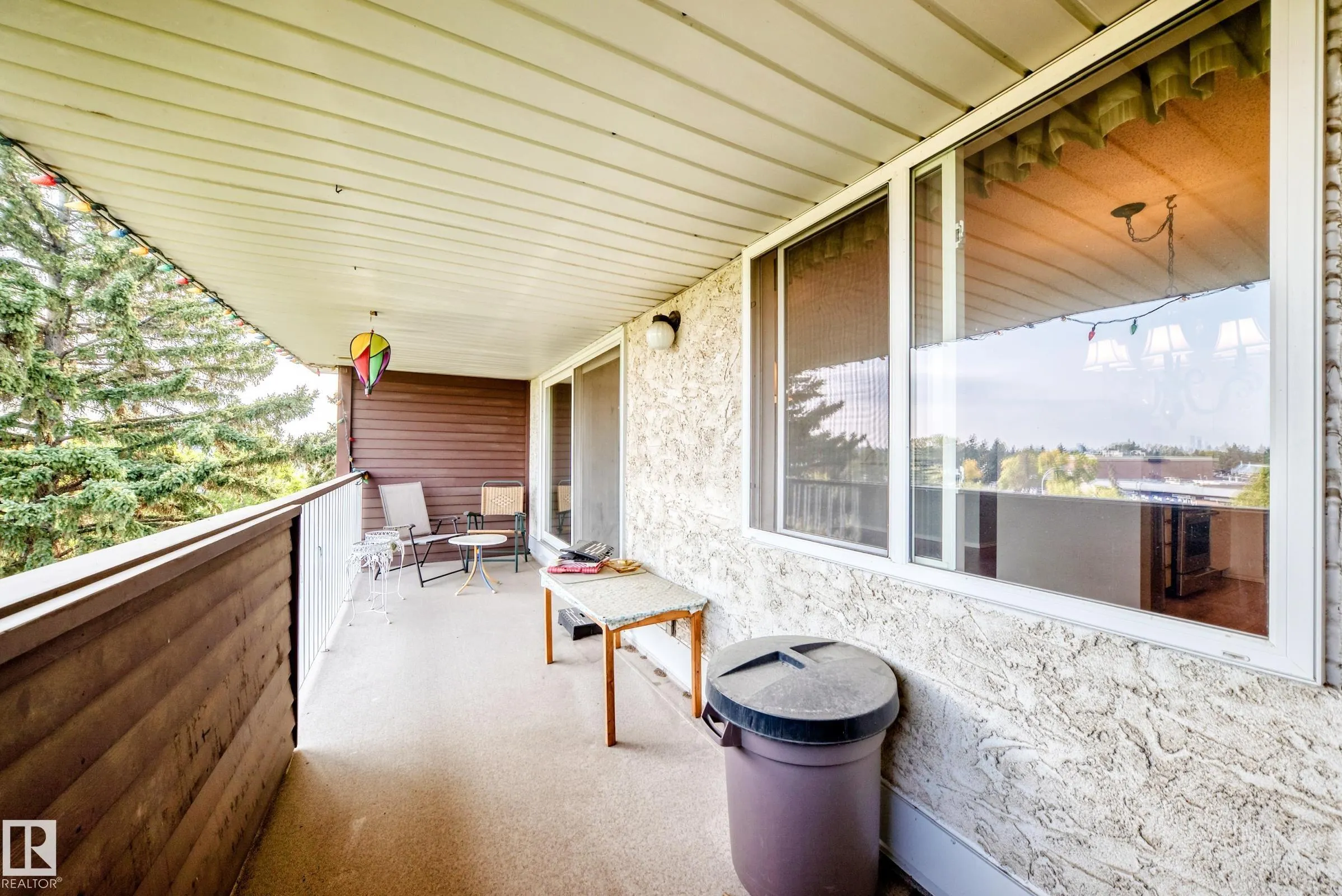 5520 RIVERBEND Road