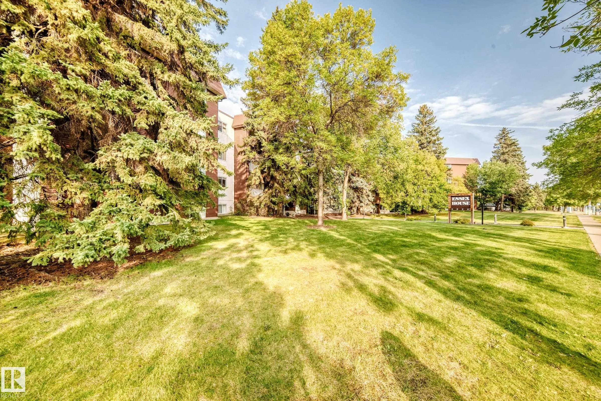 5520 RIVERBEND Road