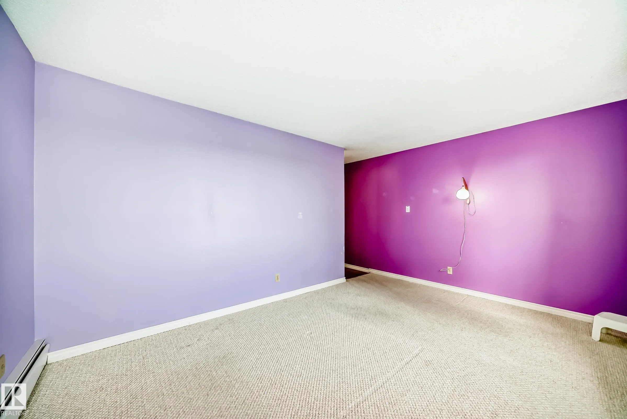 5520 RIVERBEND Road