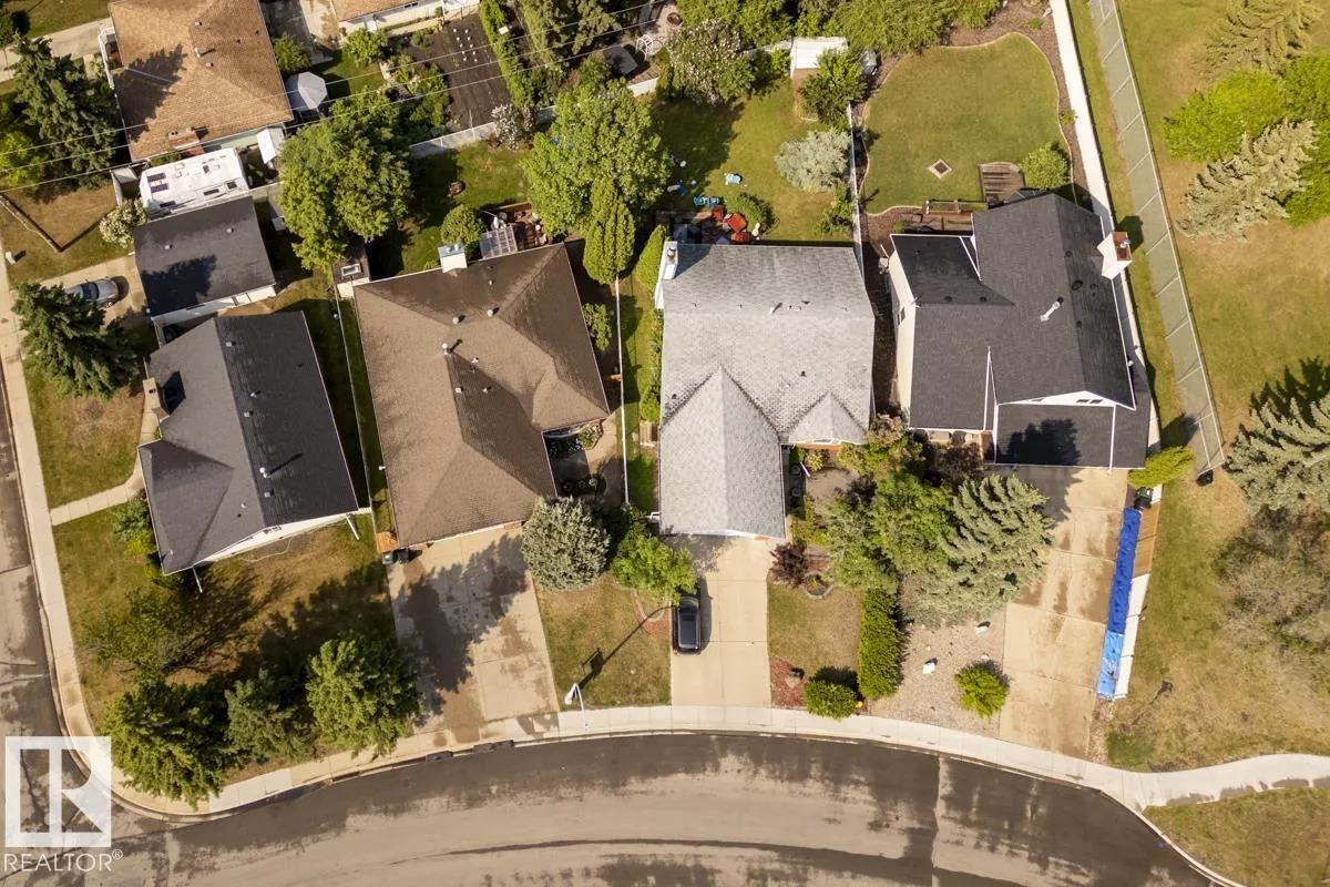 669 VILLAGE Drive