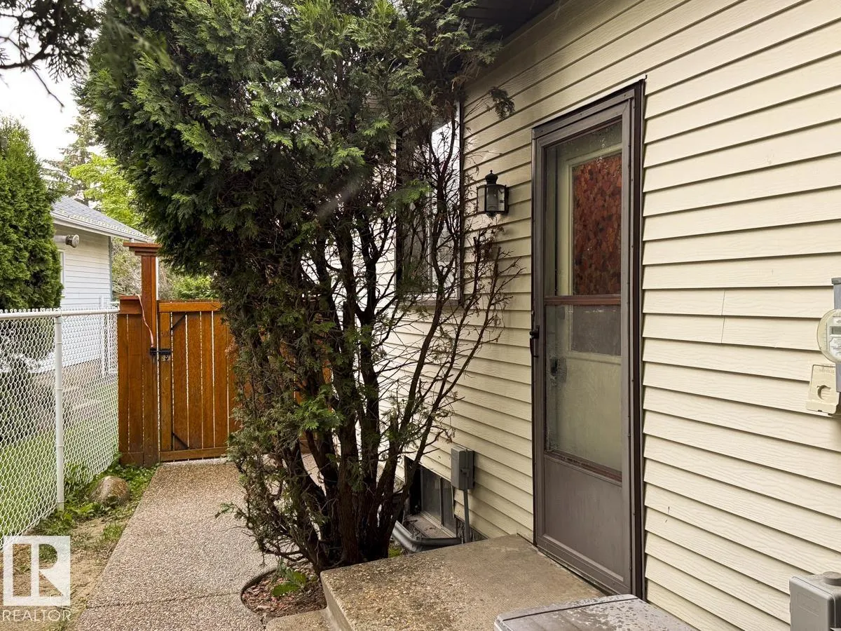 669 VILLAGE Drive