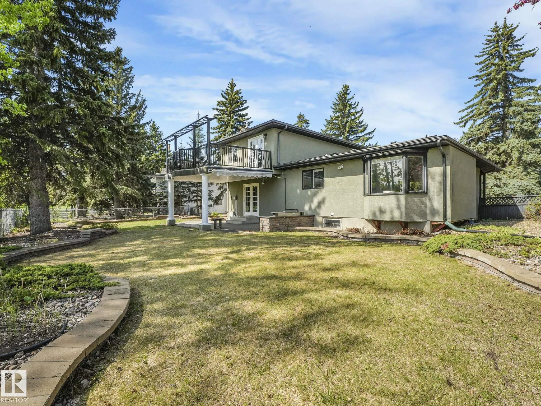 123 FAIRWAY Drive