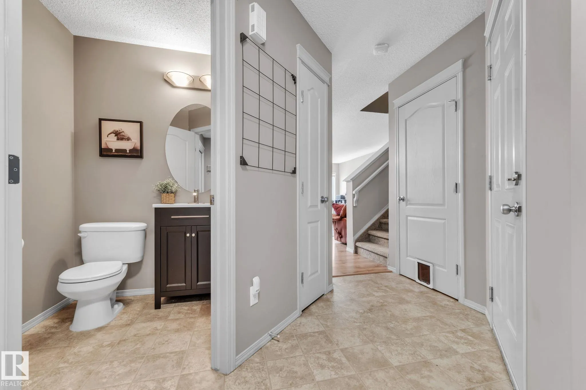 13 SPRINGWOOD Way