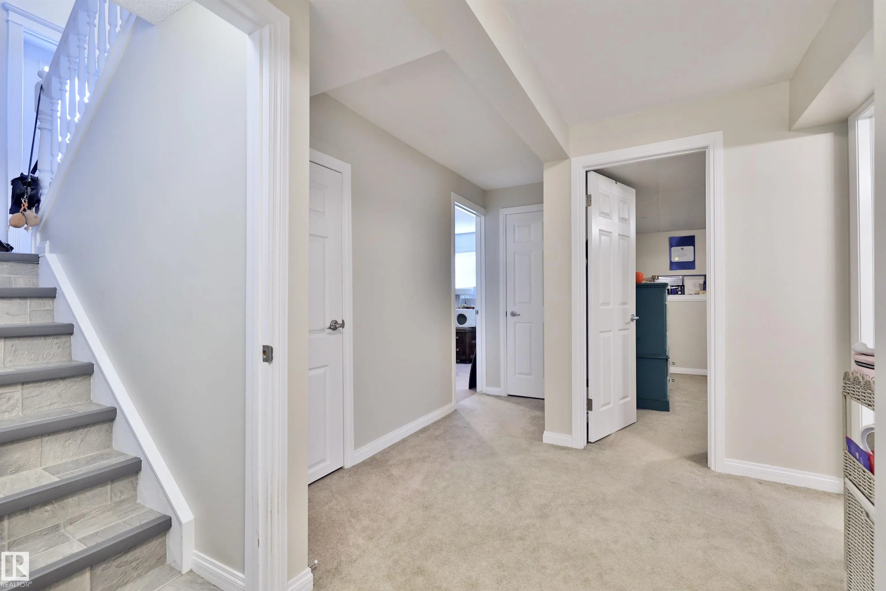 66 Westview Crescent