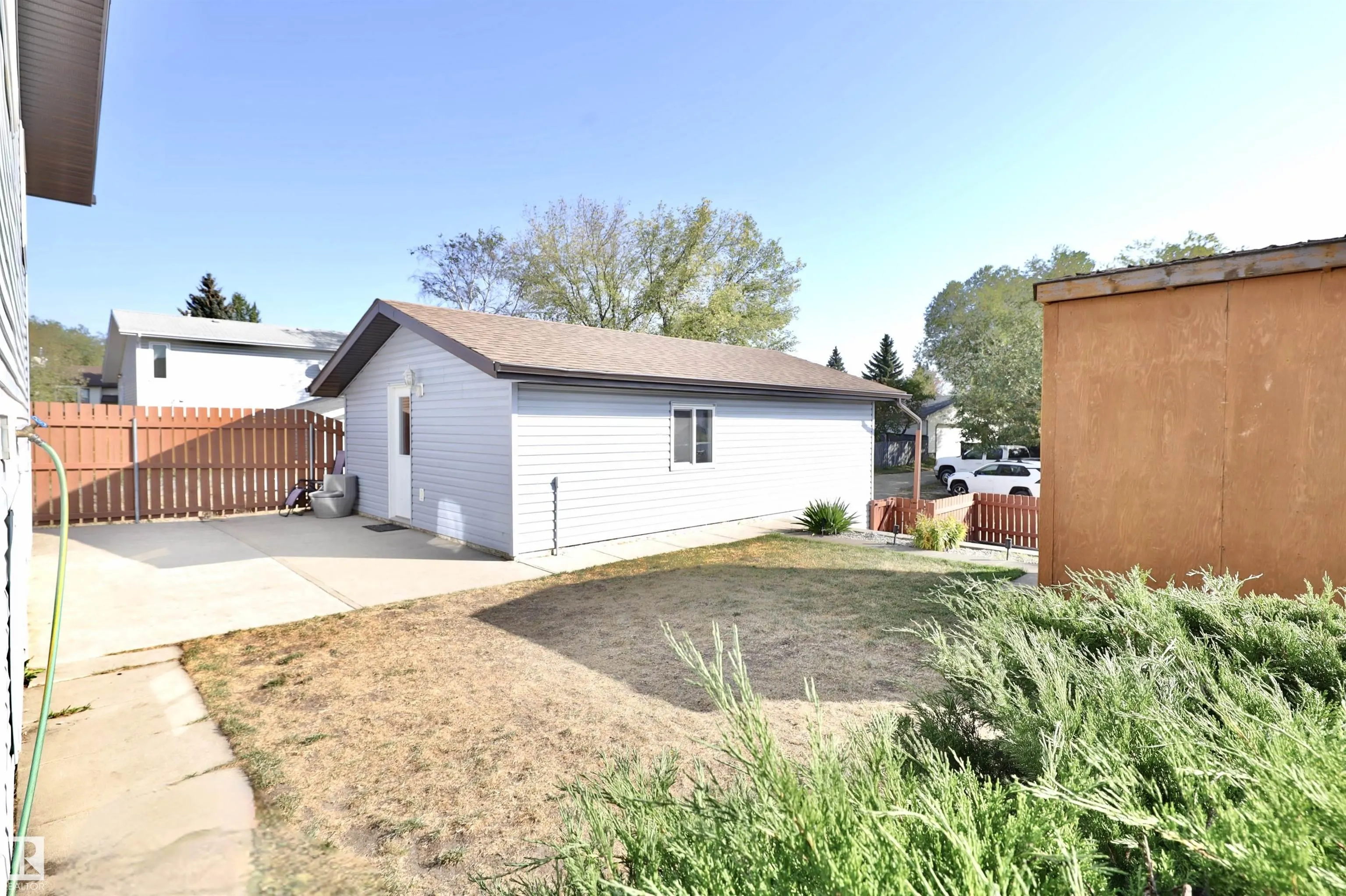 66 Westview Crescent