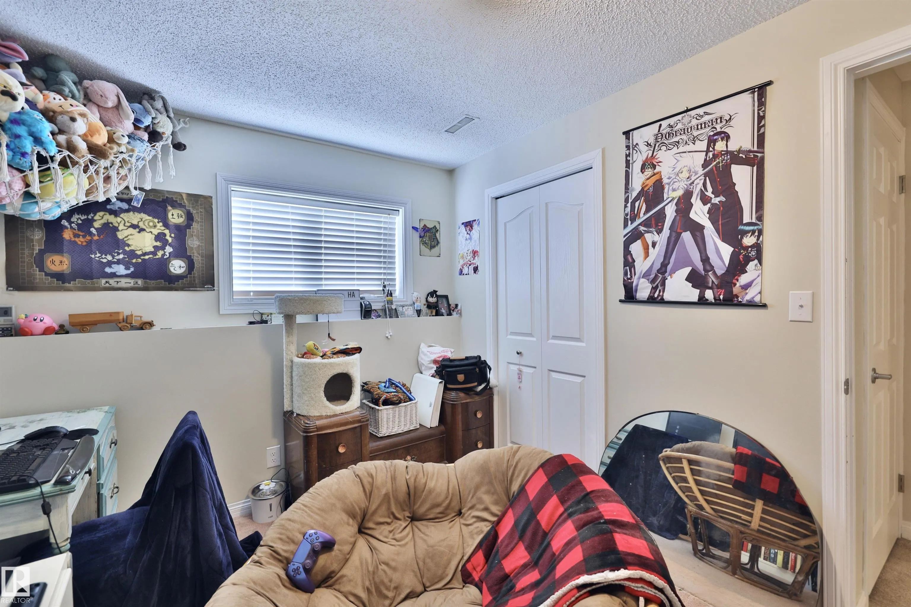 66 Westview Crescent