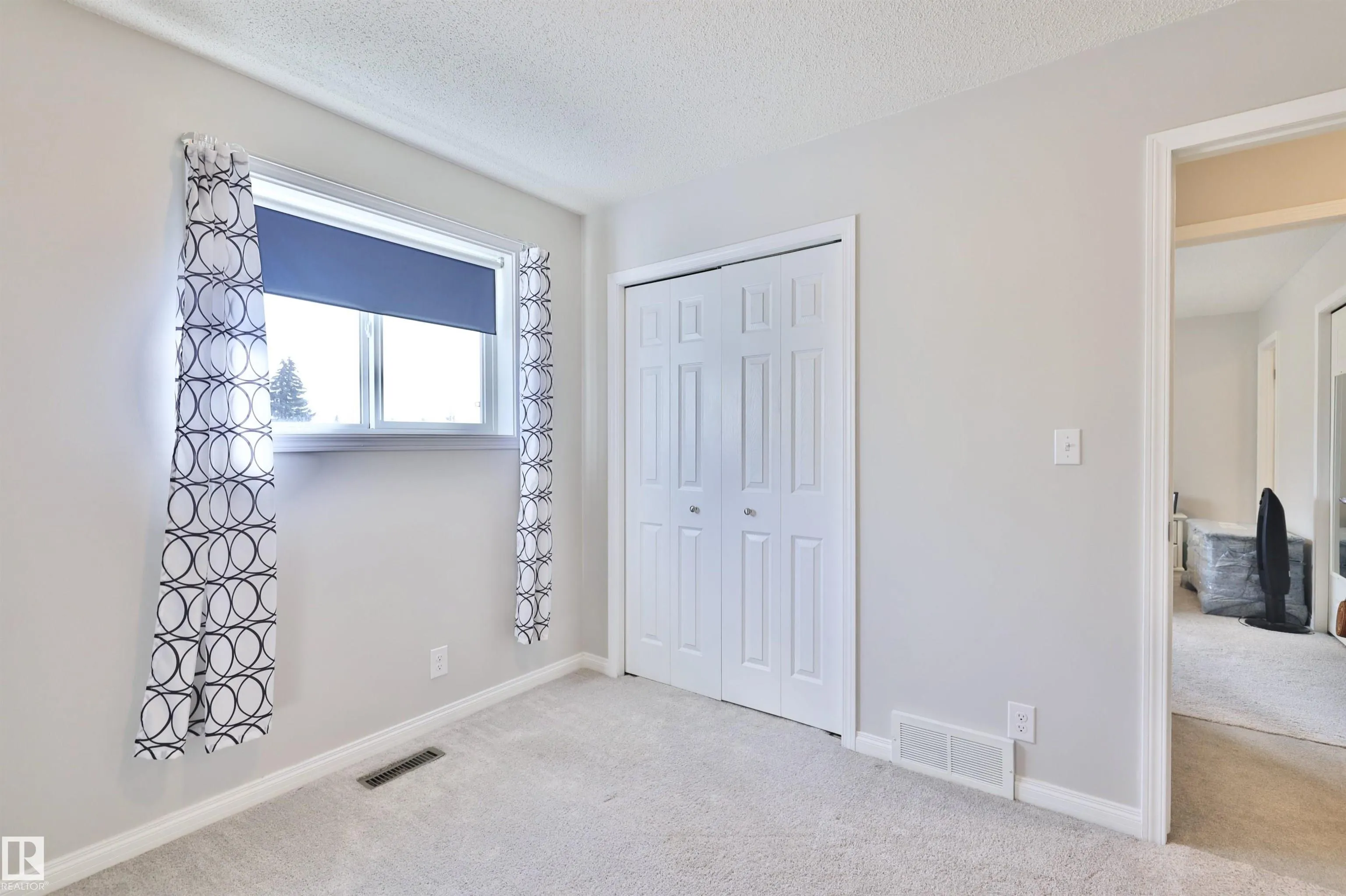 66 Westview Crescent
