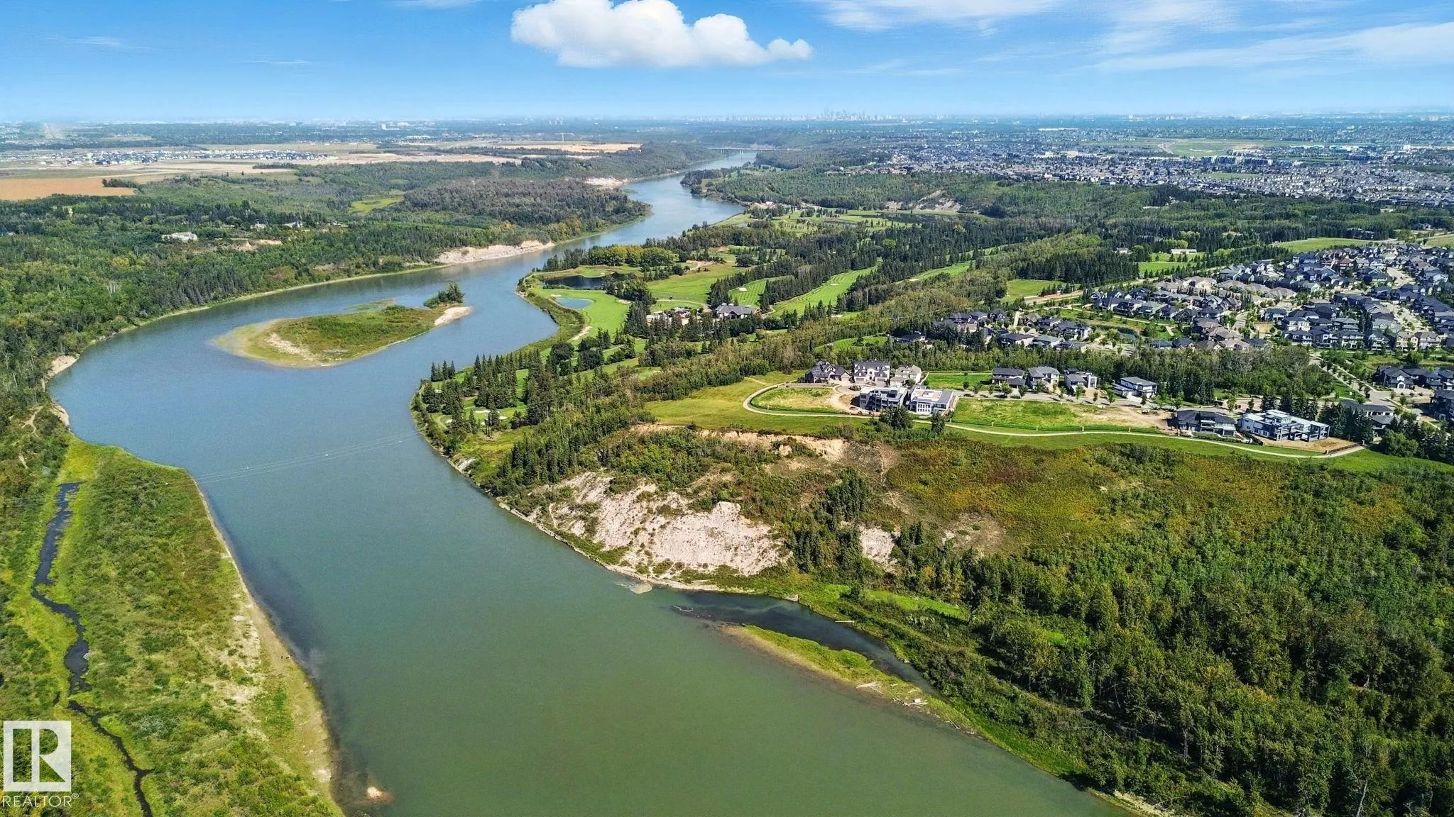 2824 KIRKLAND Bay