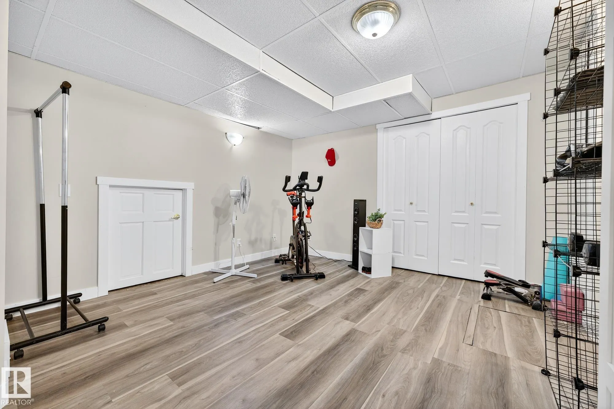 447 DAVENPORT Place