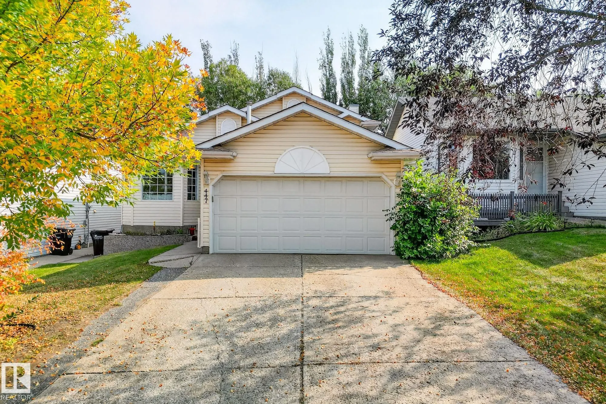 447 DAVENPORT Place