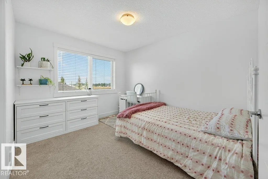 424 GENESIS Court