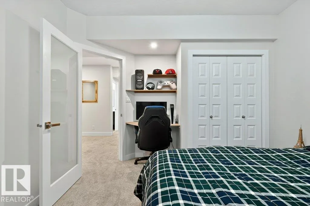 424 GENESIS Court