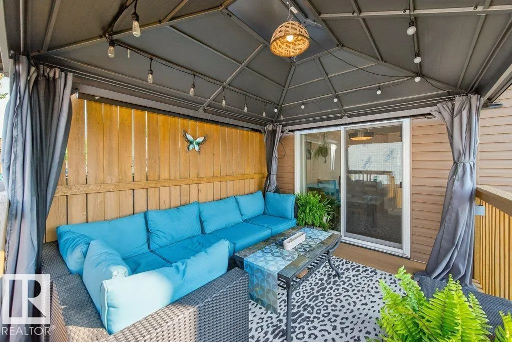 424 GENESIS Court